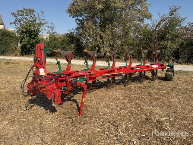 2022 Kverneland EG Reversible Plow