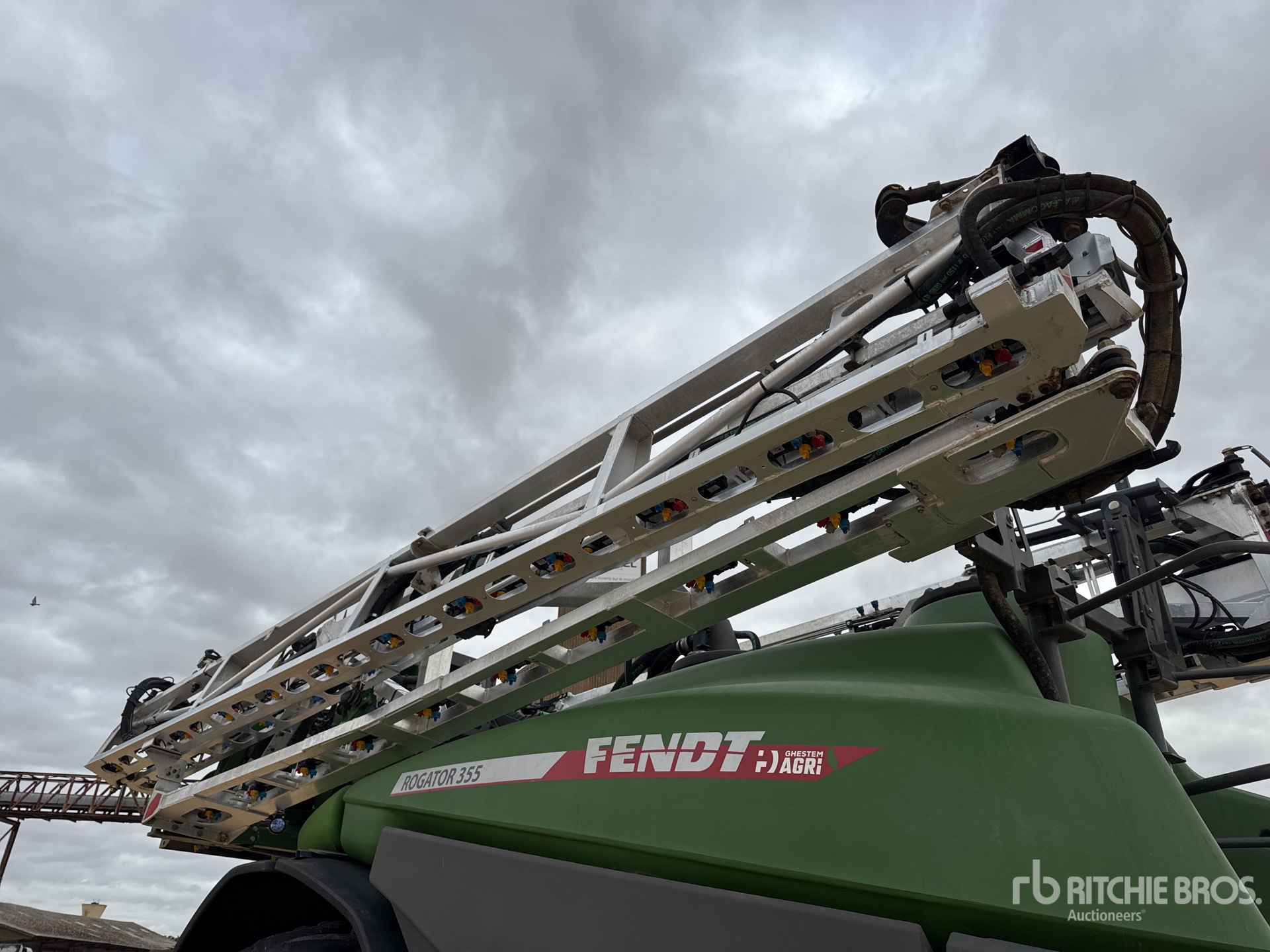 2021 Fendt ROGATOR 355