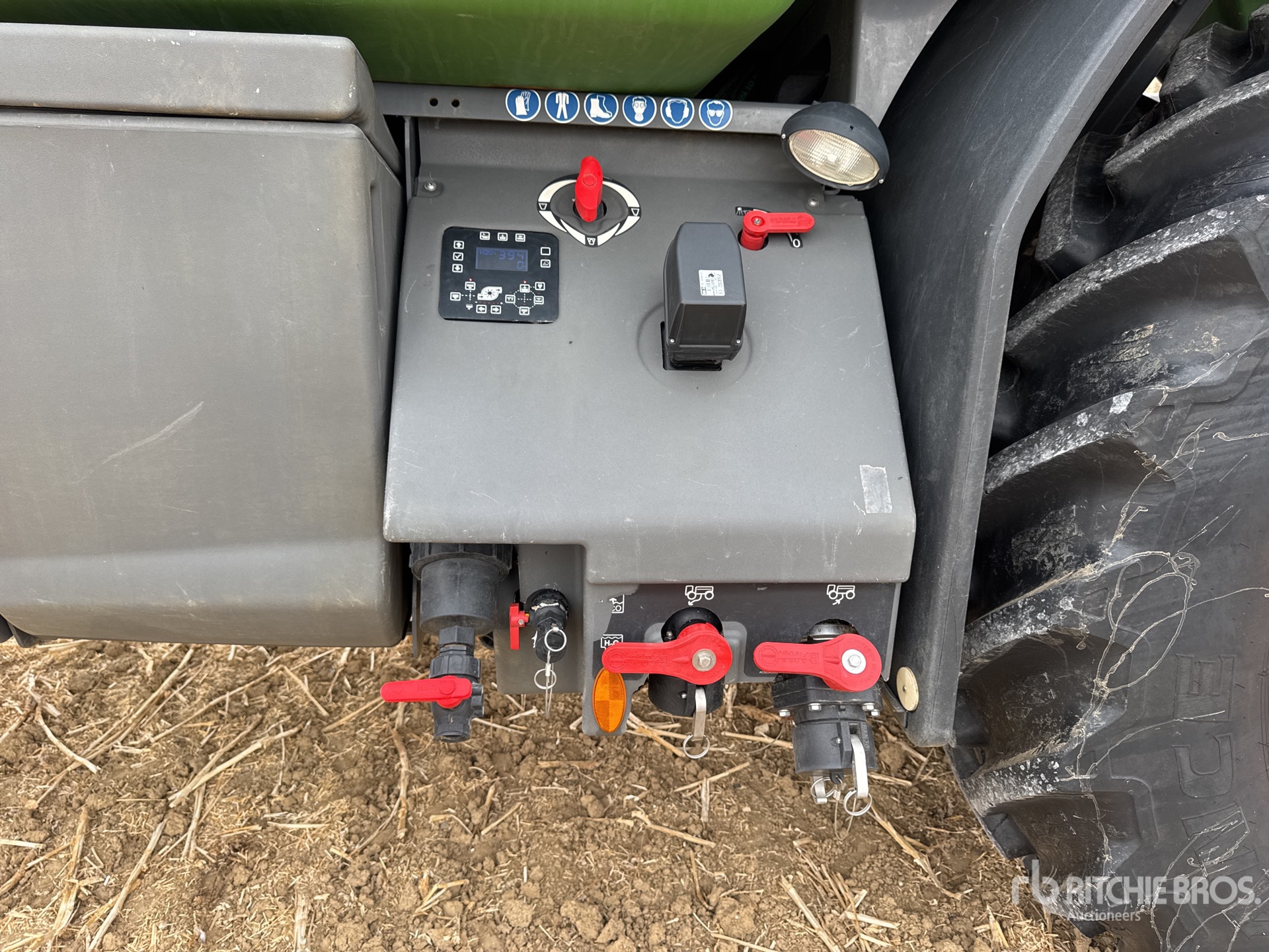 2021 Fendt ROGATOR 355