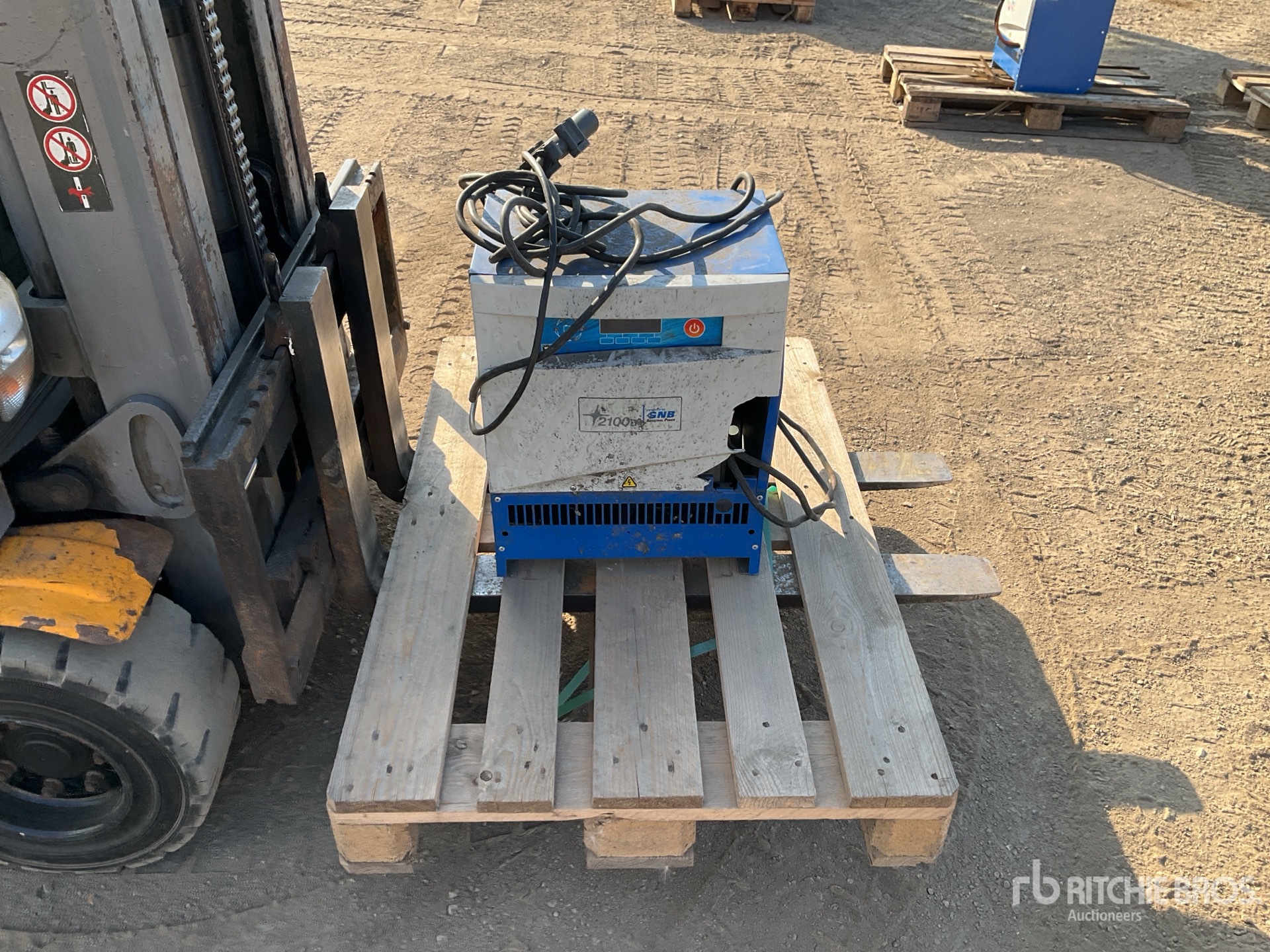2016 Jungheinrich EFG320