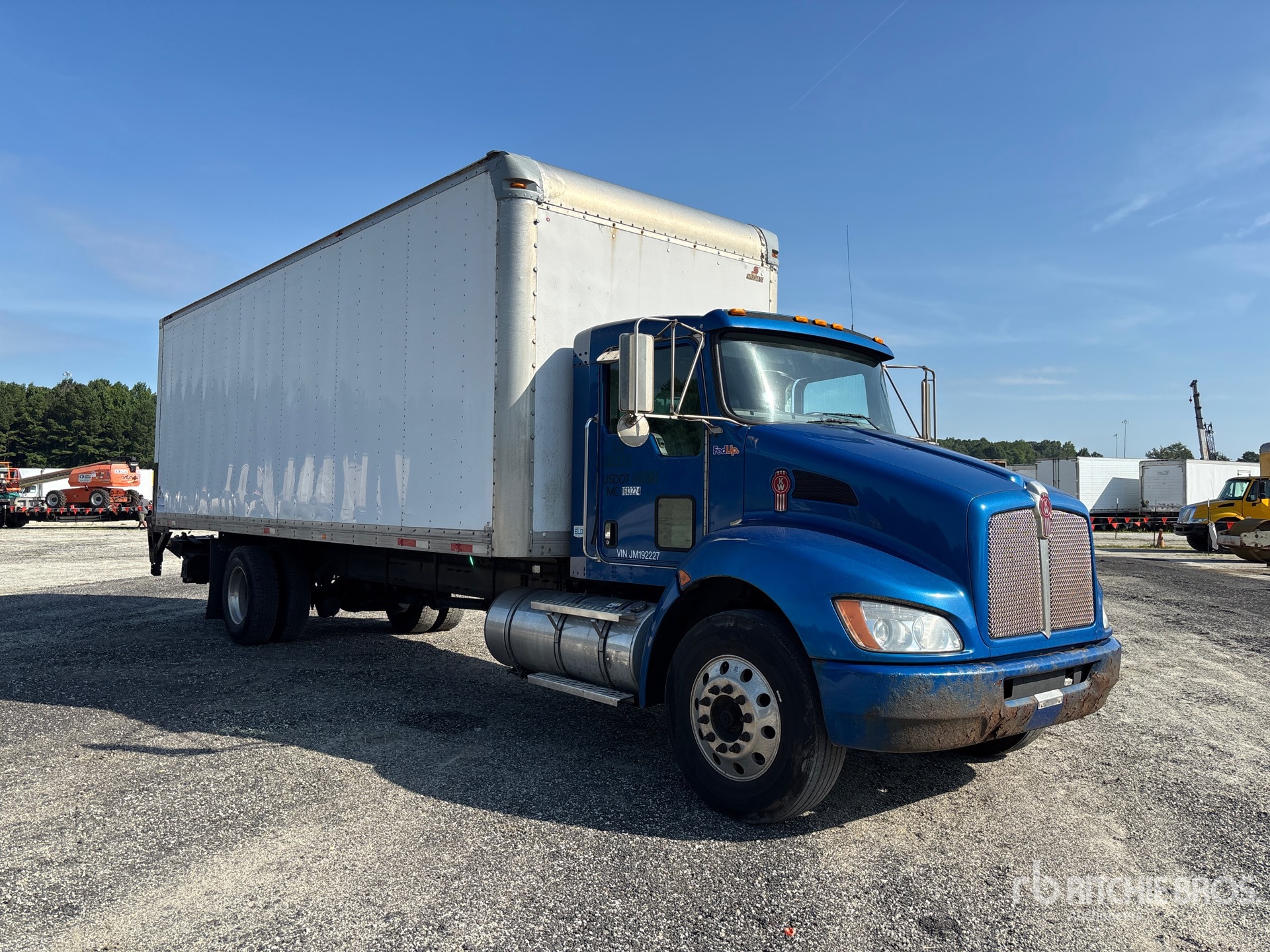 2018 Kenworth T300