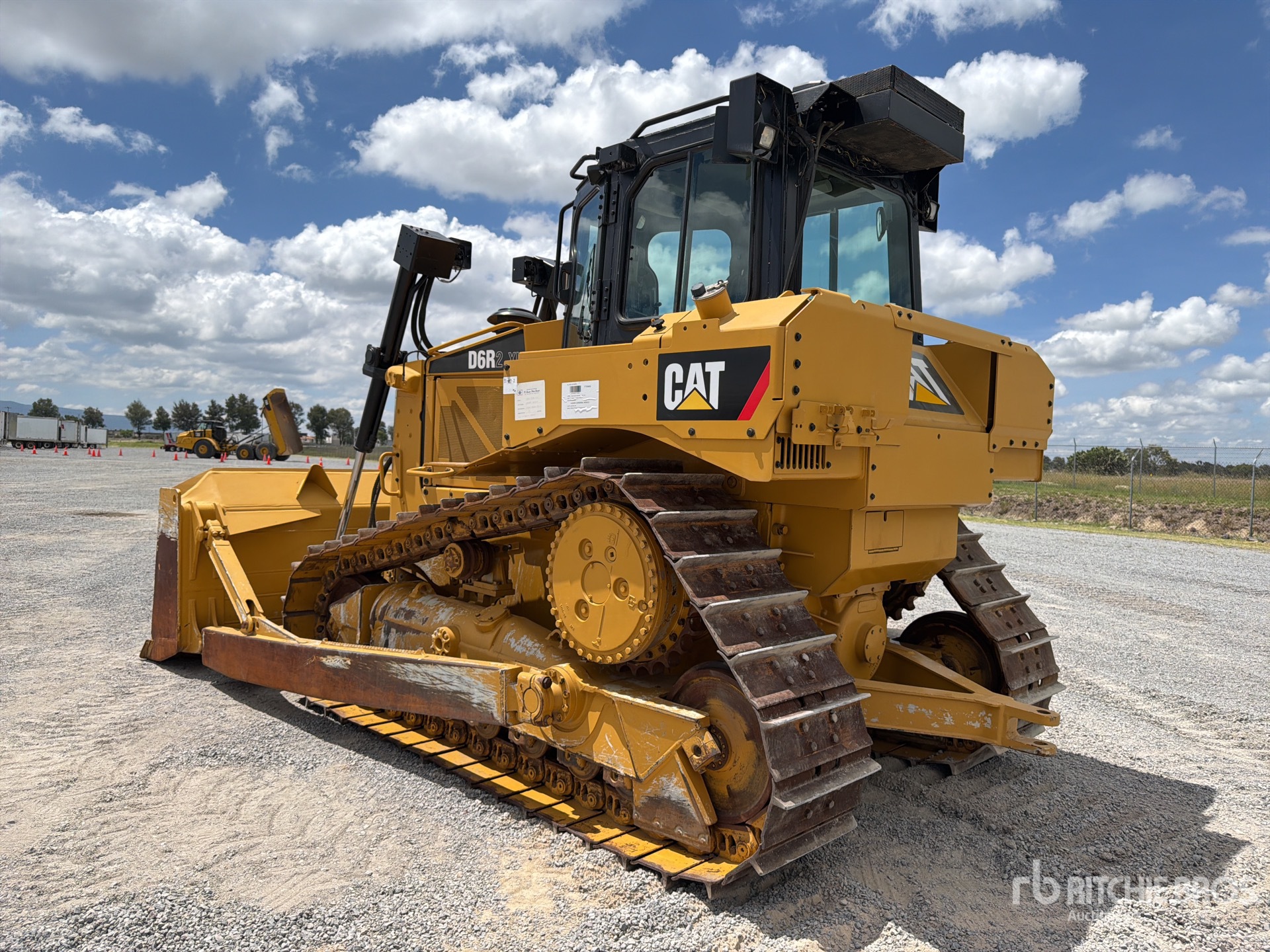 2019 Caterpillar D6R2 XL