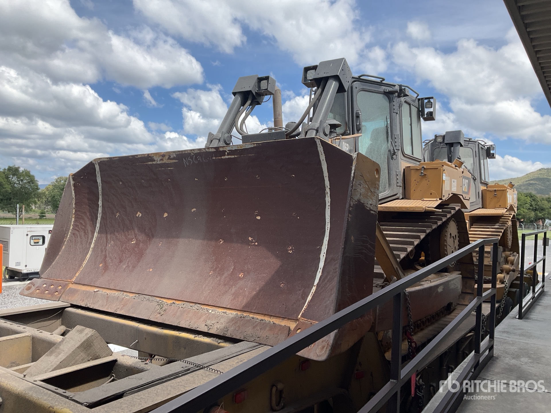 2019 Caterpillar D6R2 XL