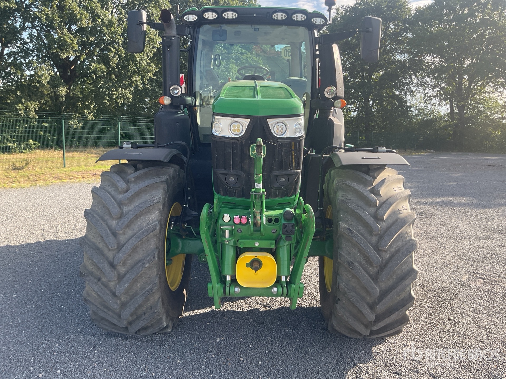 2022 John Deere 6R230