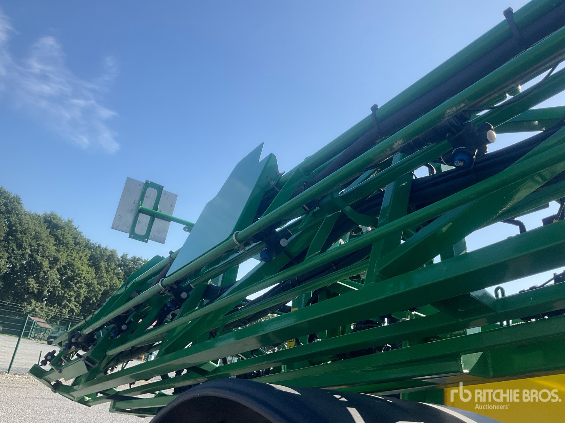 2021 John Deere R732I POWERSPRA