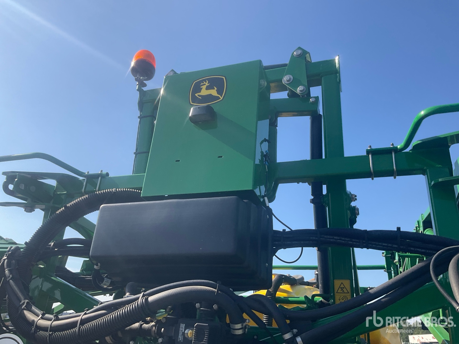 2021 John Deere R732I POWERSPRA