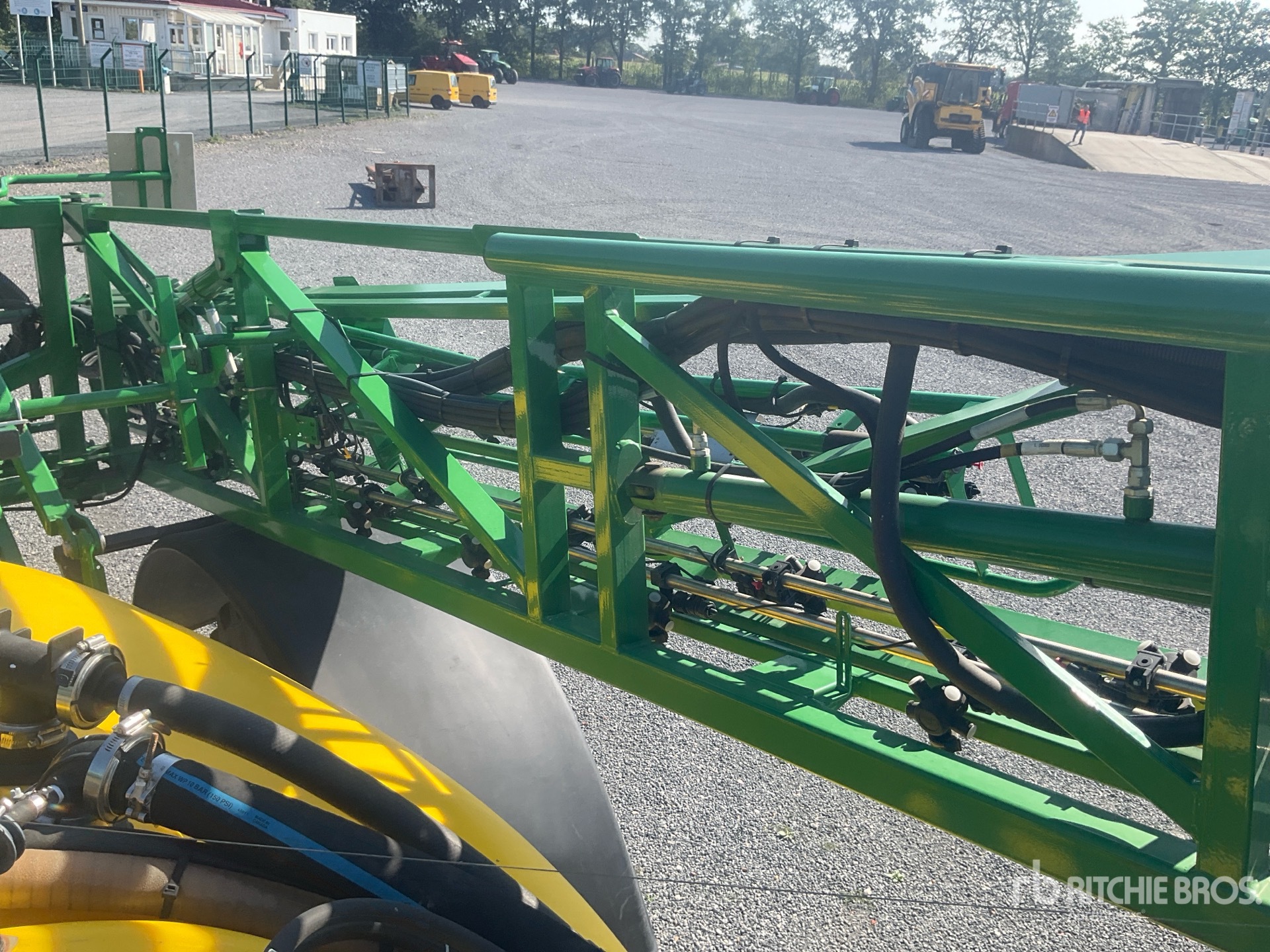 2021 John Deere R732I POWERSPRA