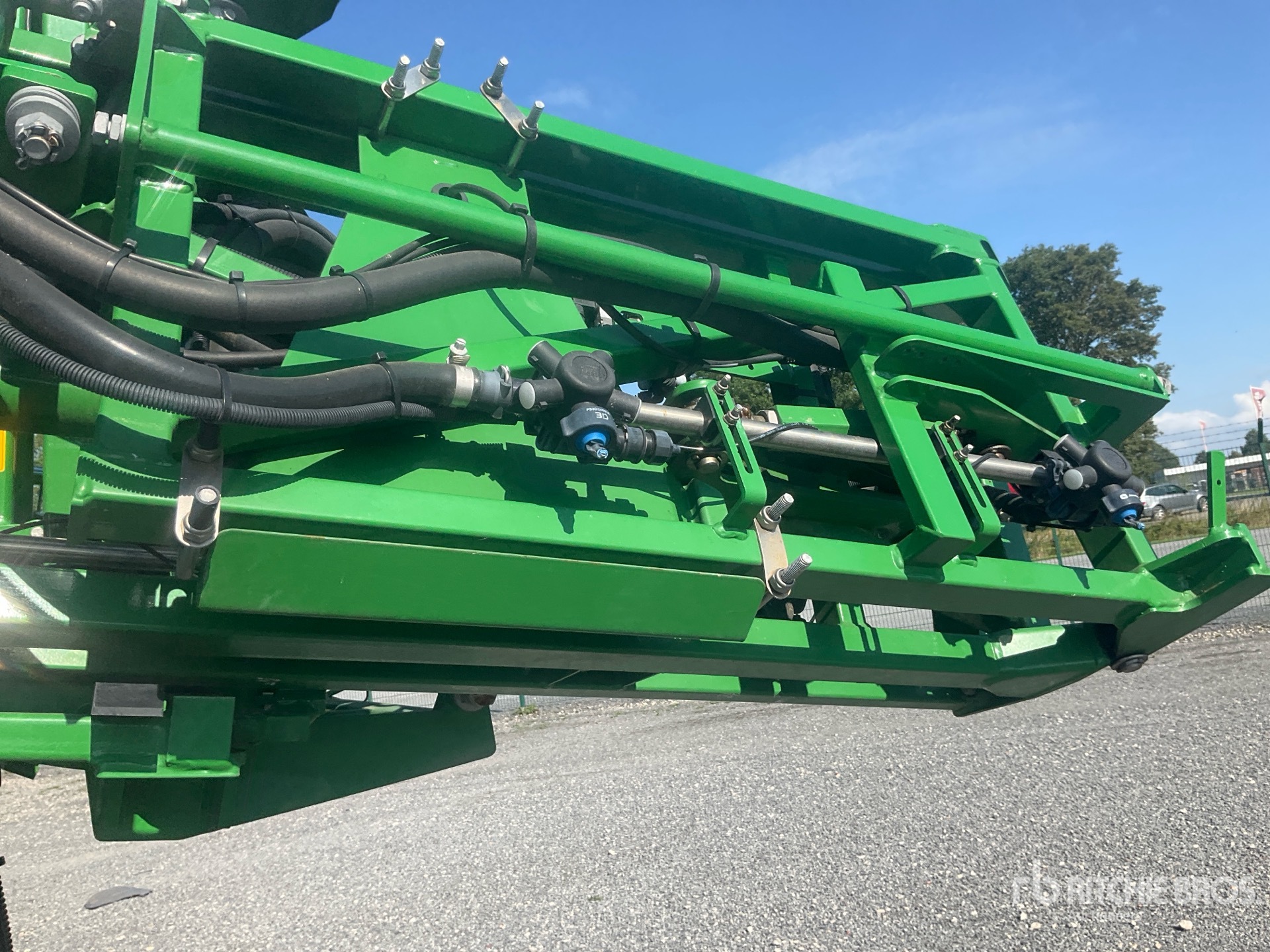 2021 John Deere R732I POWERSPRA