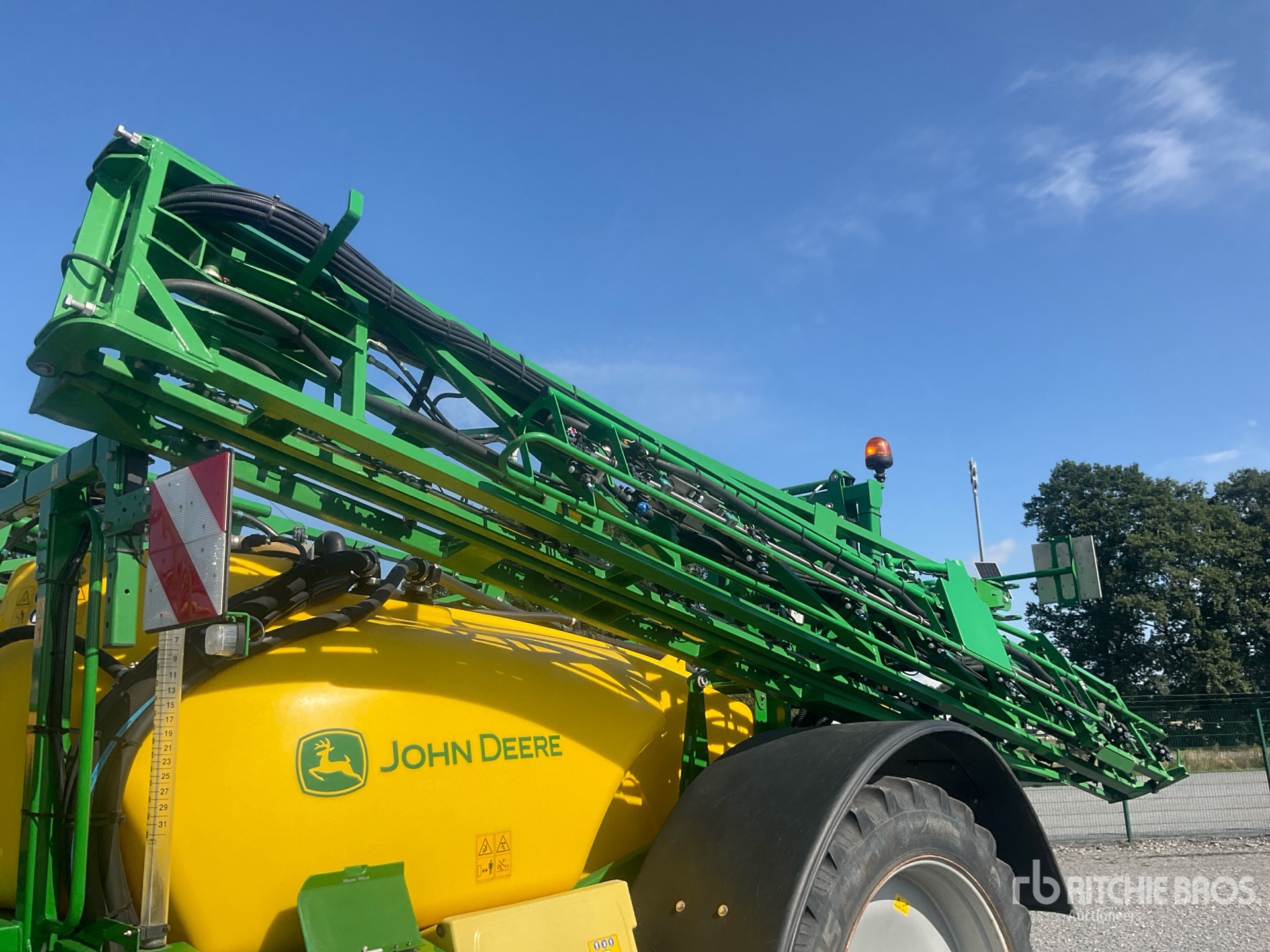 2021 John Deere R732I POWERSPRA