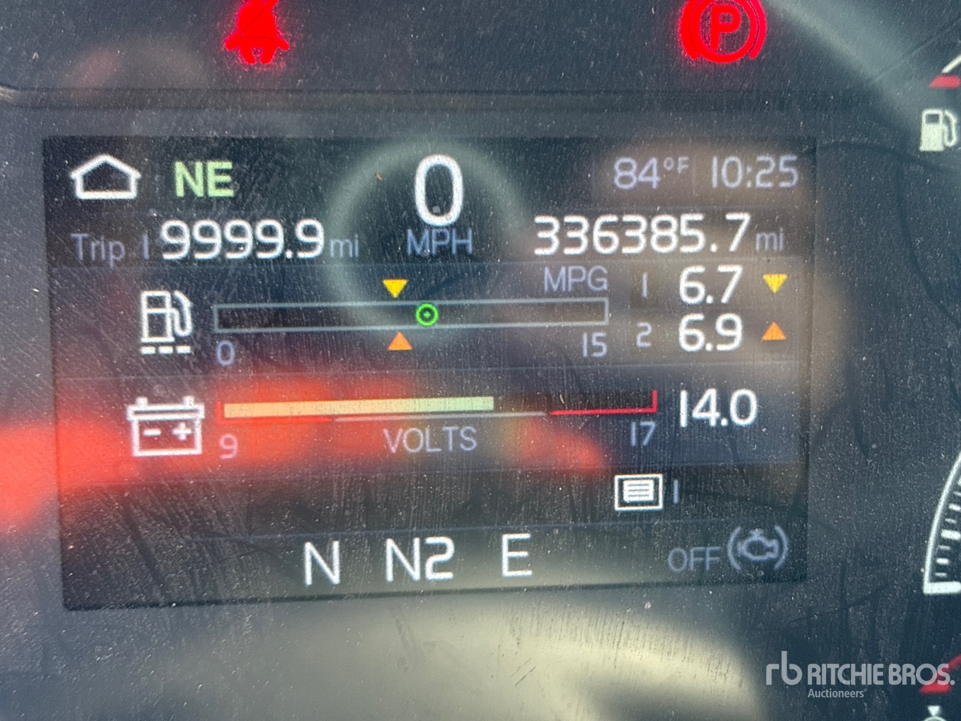 2020 Volvo VNL860