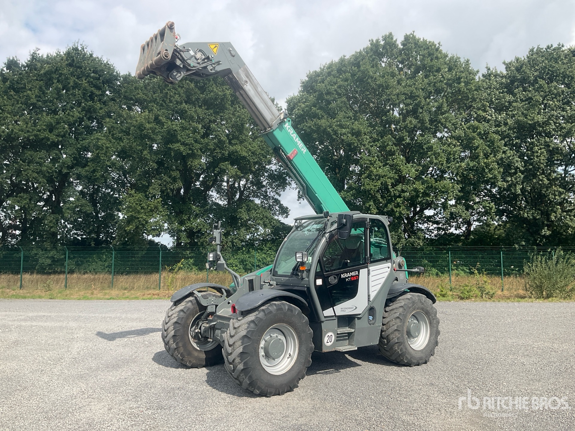 2021 Kramer KT557