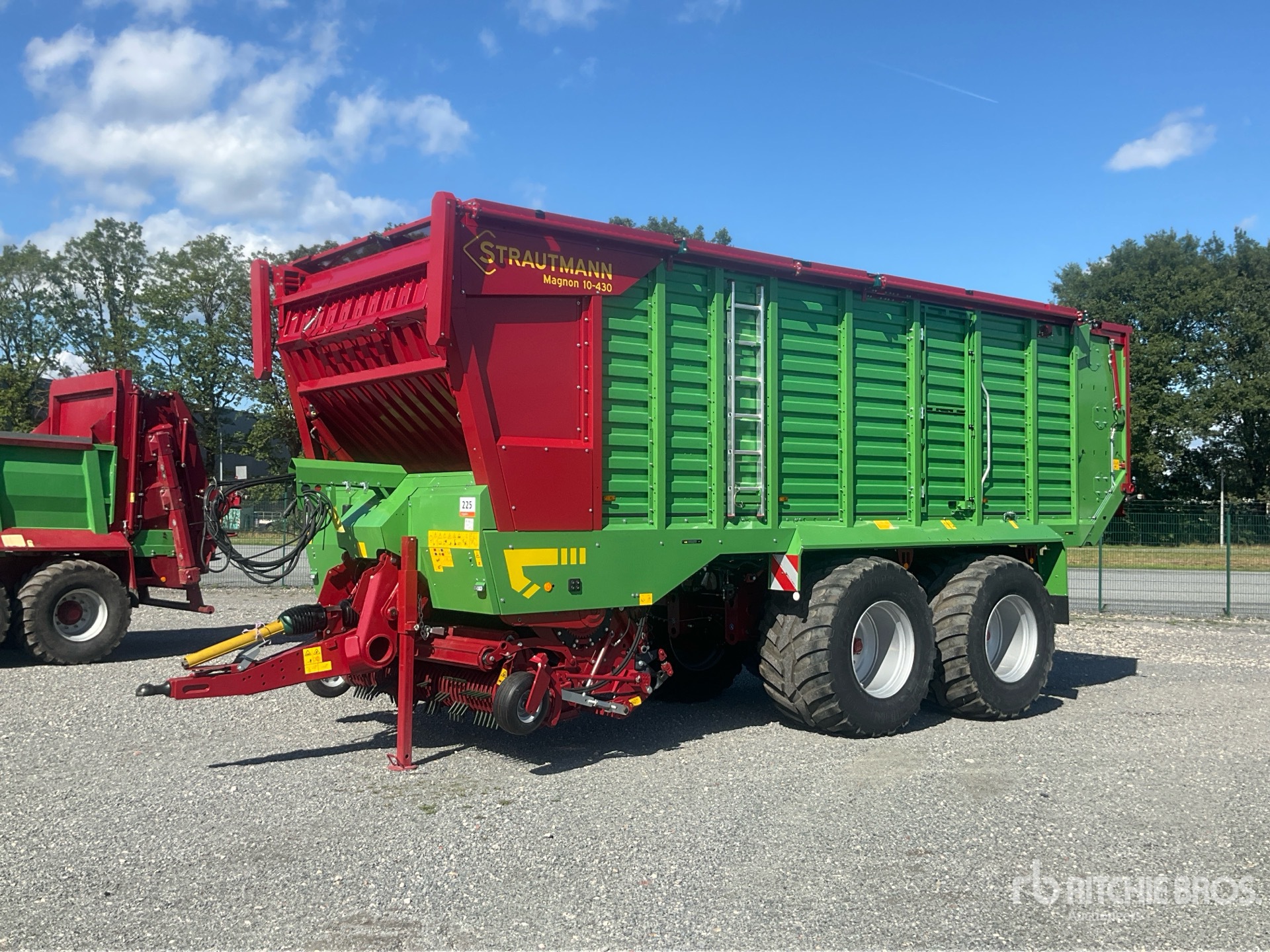 Photo of 2024 Strautmann MAGNON 10-430