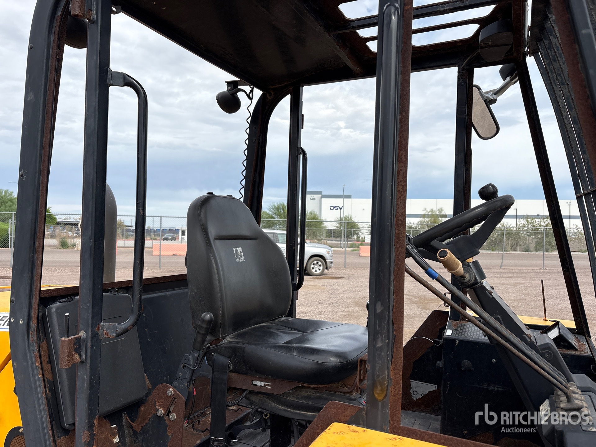 2018 JCB 940