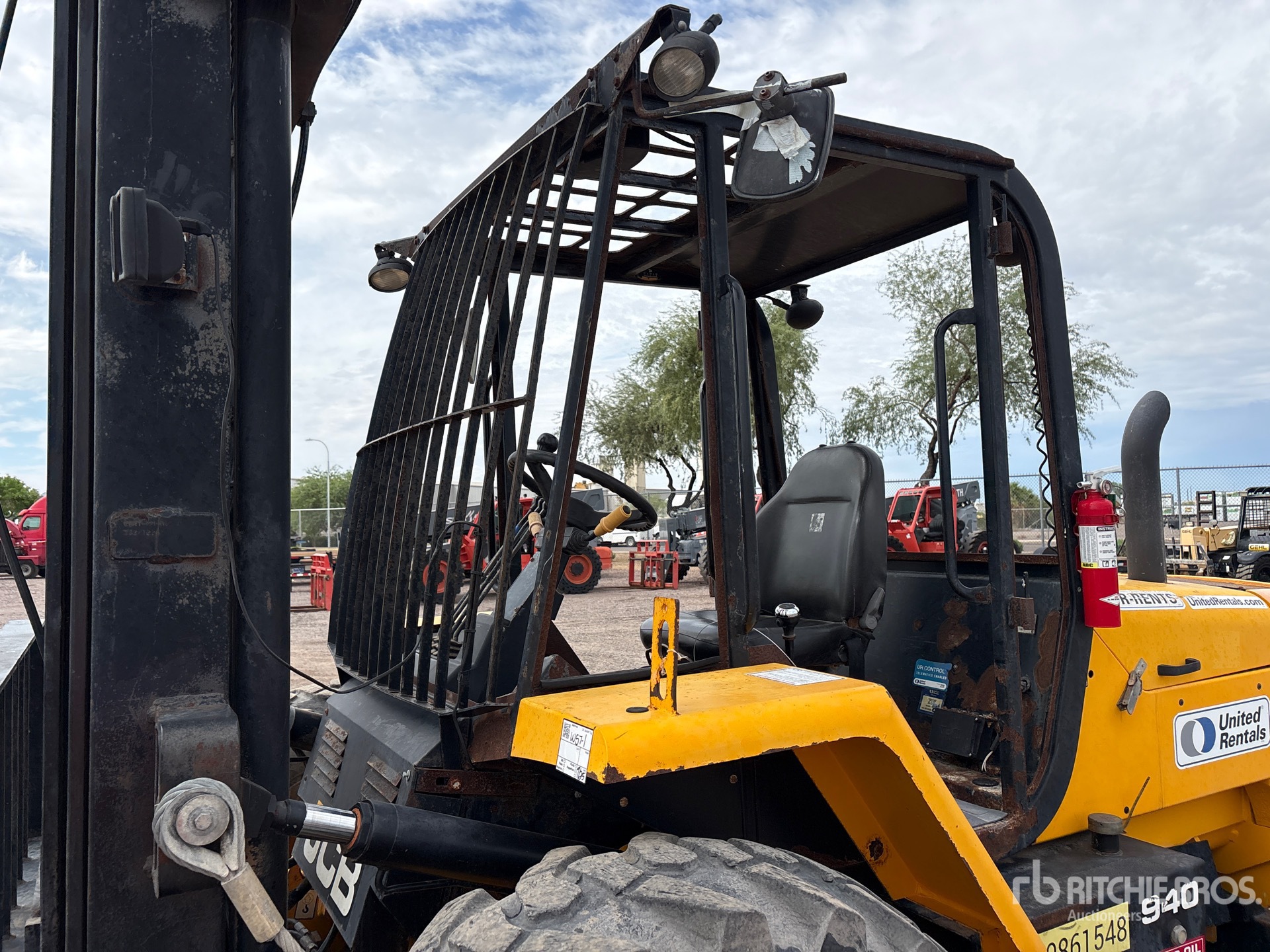 2018 JCB 940