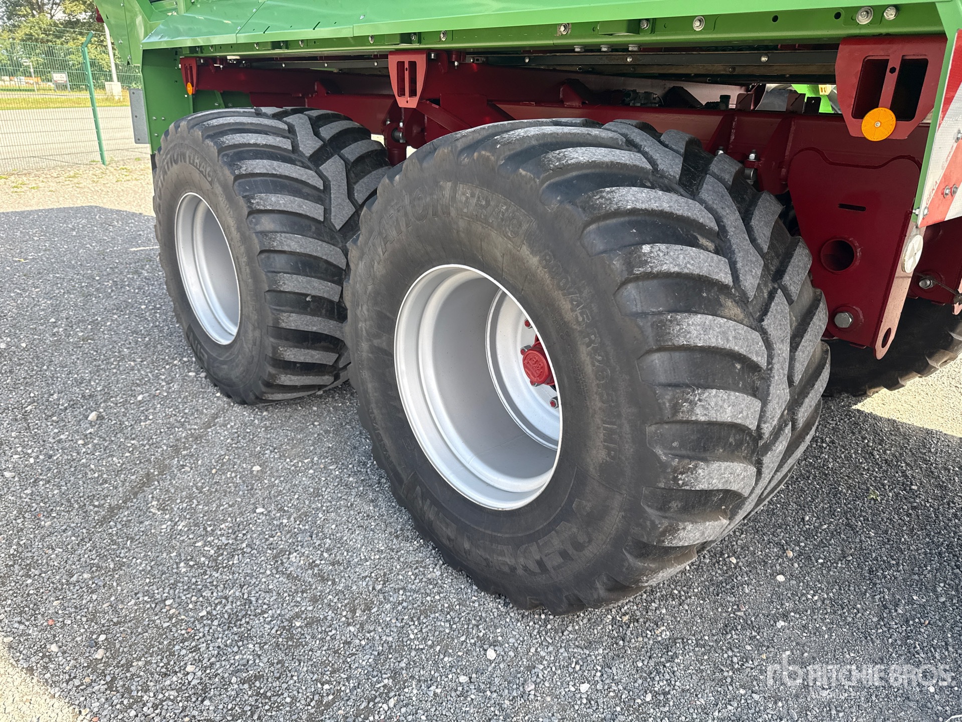 2023 Strautmann MAGNON CFS8-410