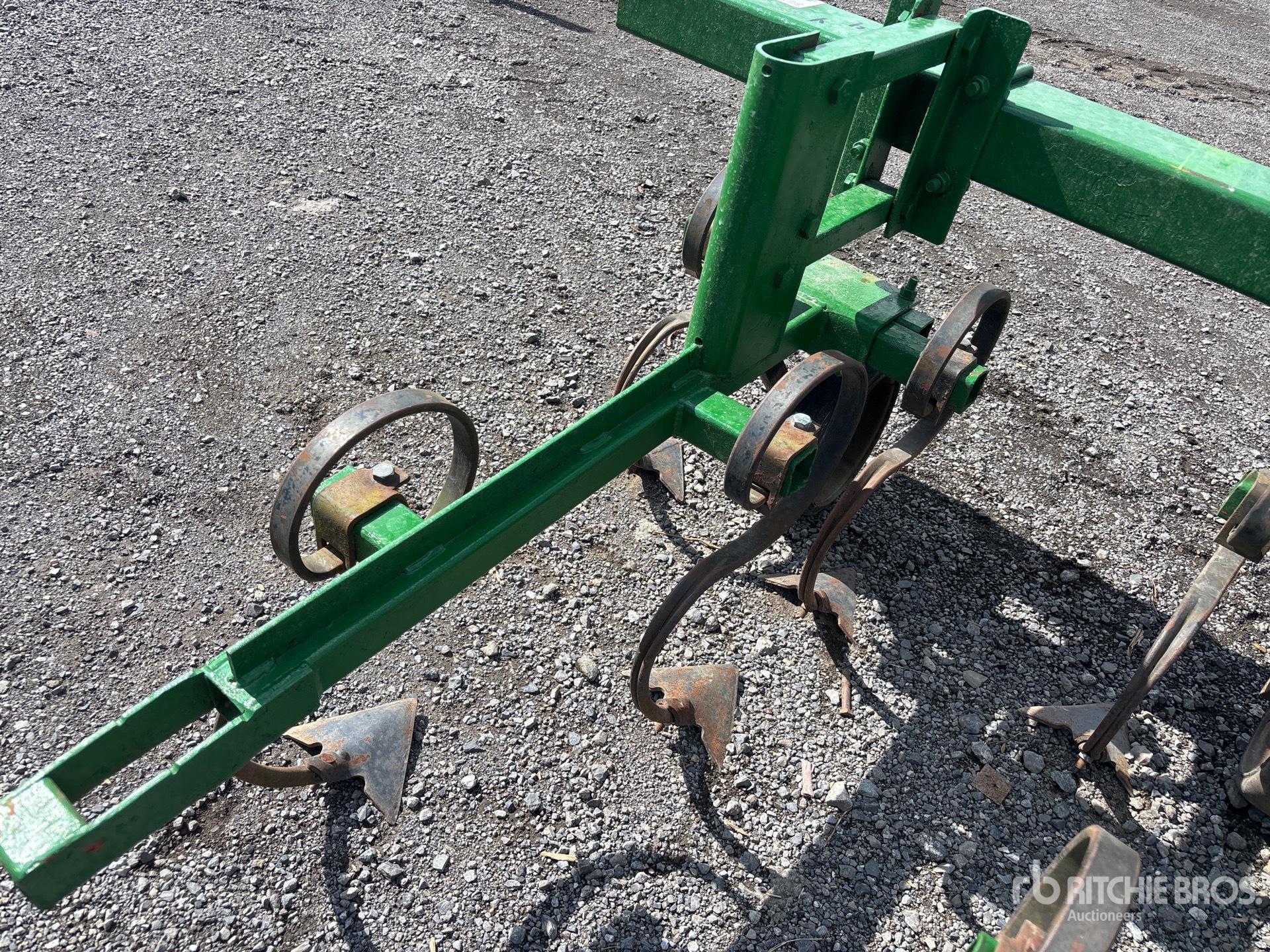 John Deere 16 ft Row Crop