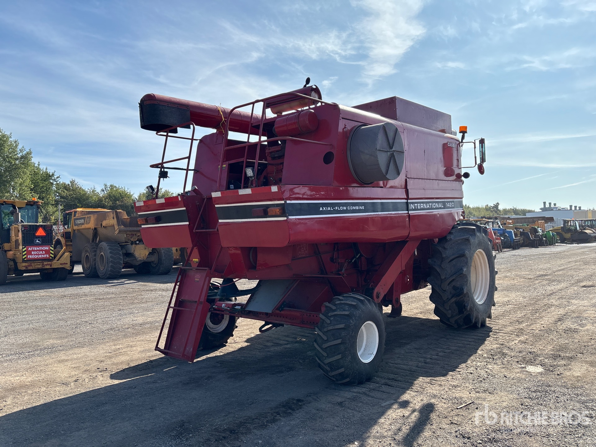 1981 International Harvester 1420 AXIAL-FLOW