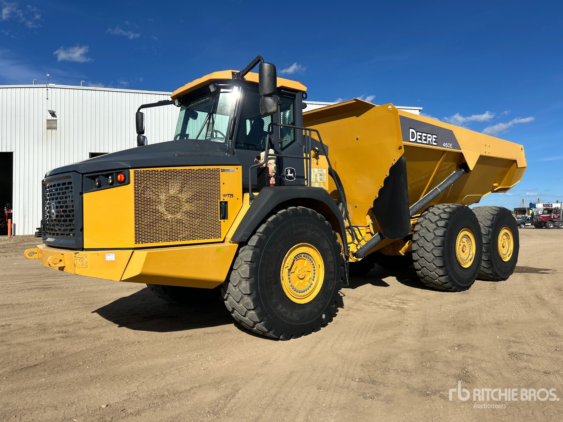 Photo of 2018 John Deere 460E