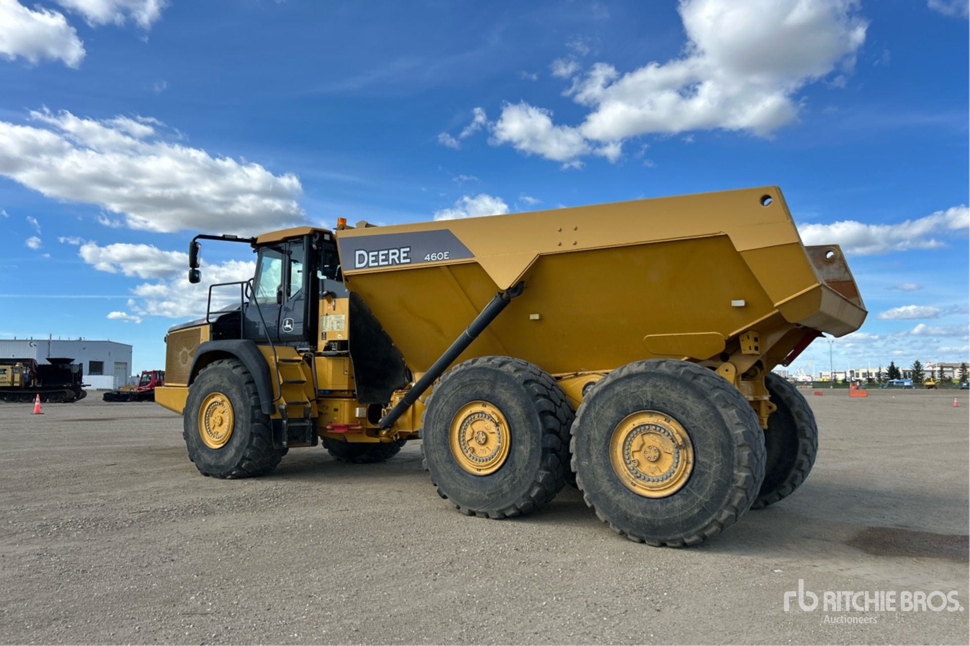 2018 John Deere 460E