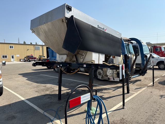 2021 (unverified) SnowEx 511 Ajax Drive Electric 6 CY Salt Spreader