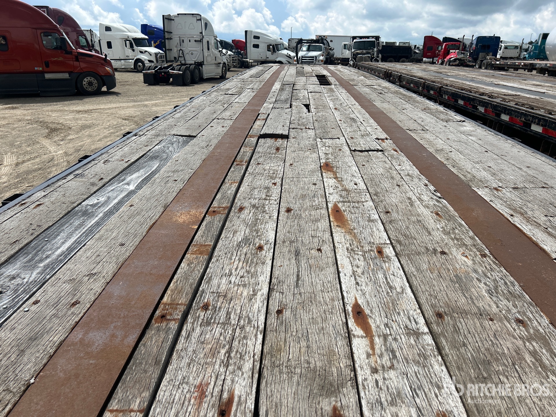 2010 Manac 48 ft Quad/A