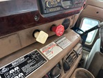 Cab with Control de Frenos
