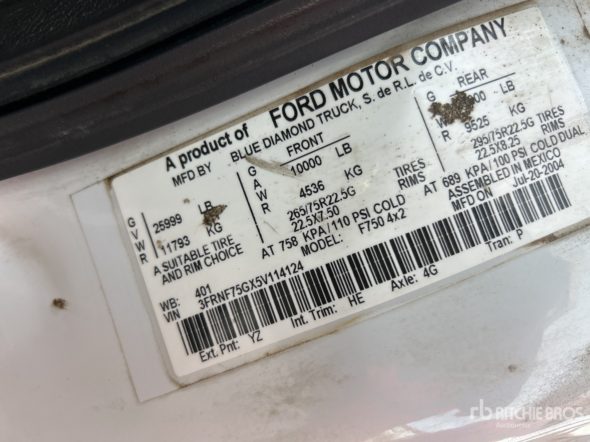 2005 Ford F-750