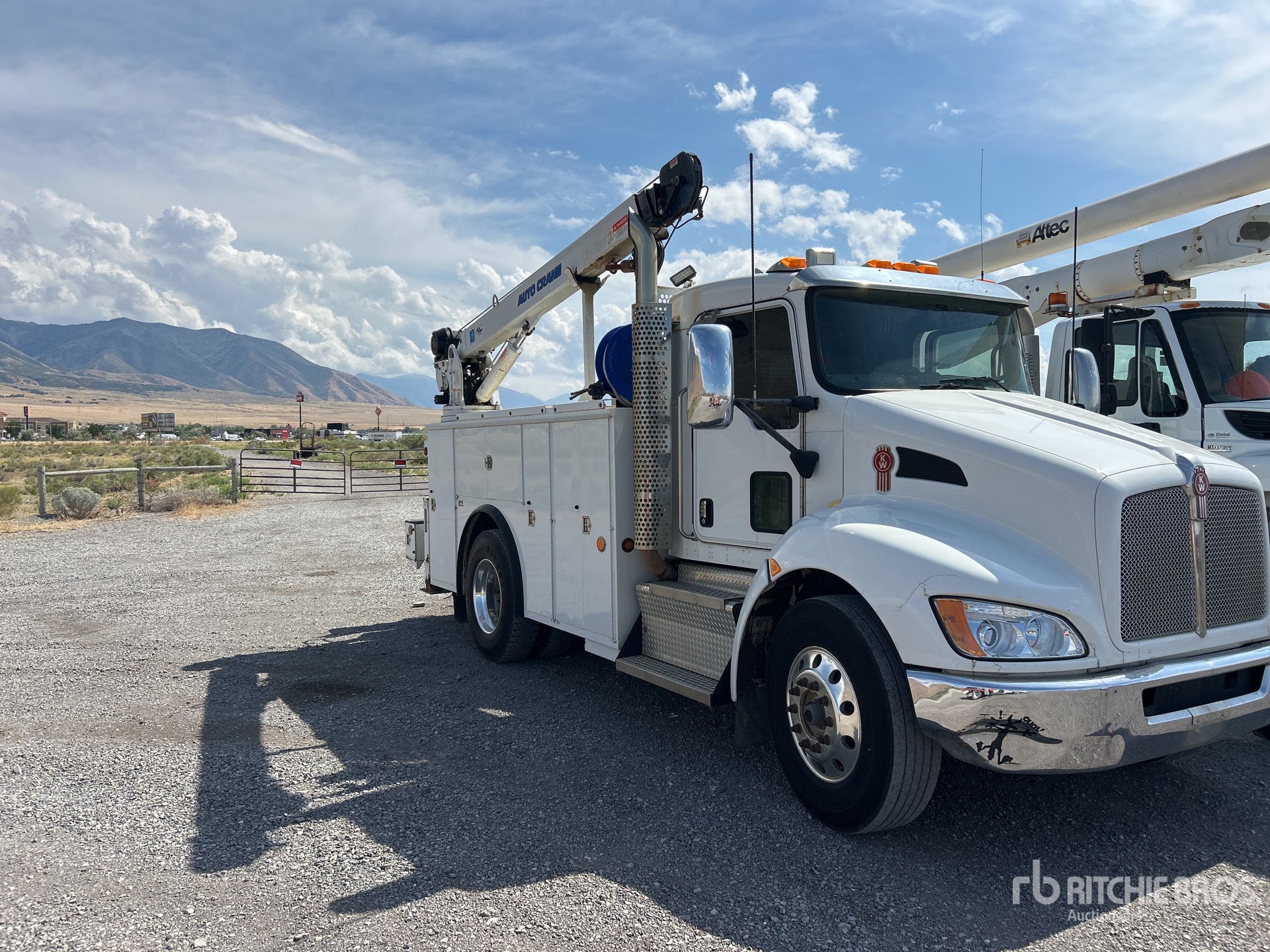2015 Kenworth T270