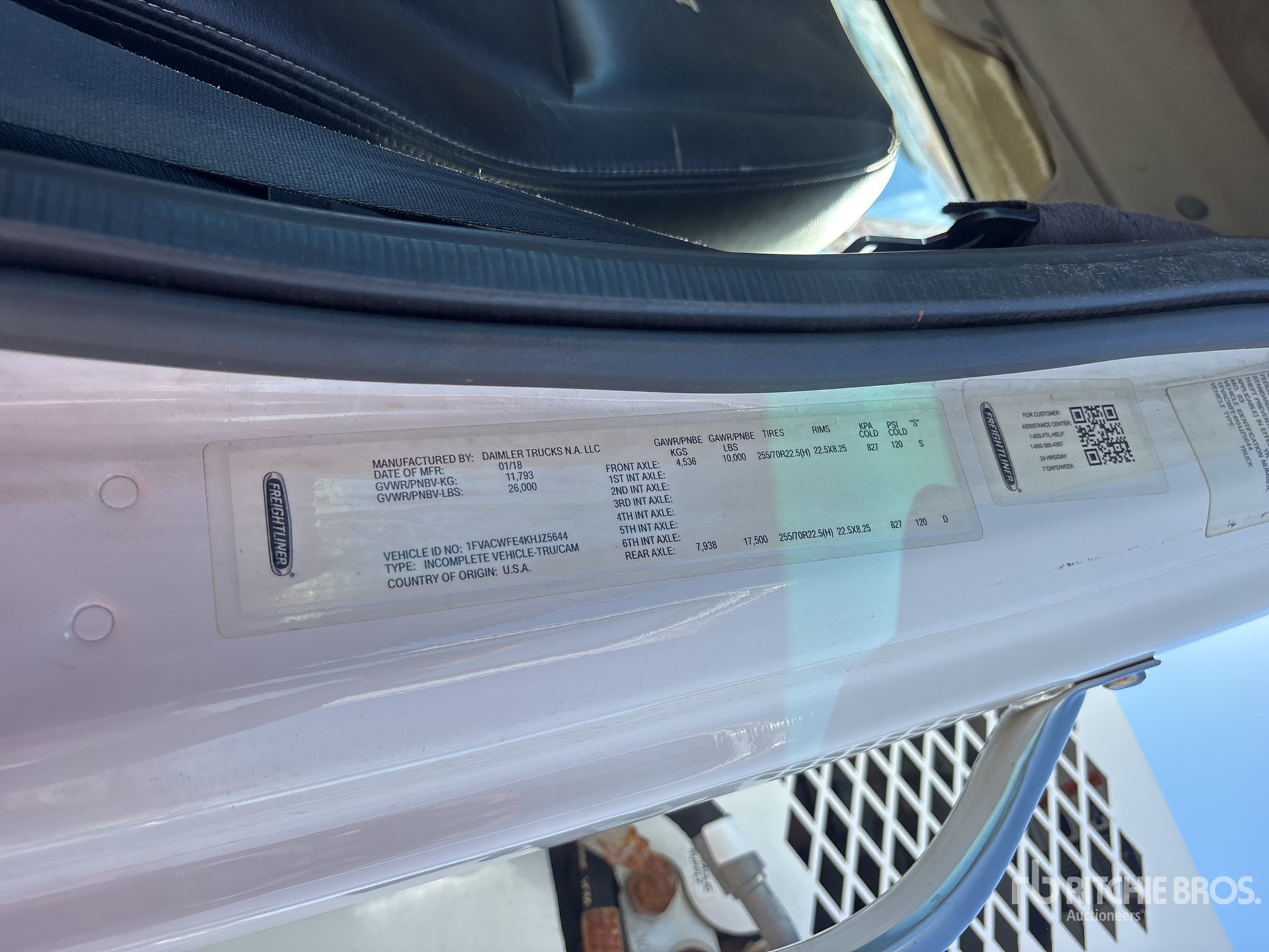 2019 Freightliner M2 106