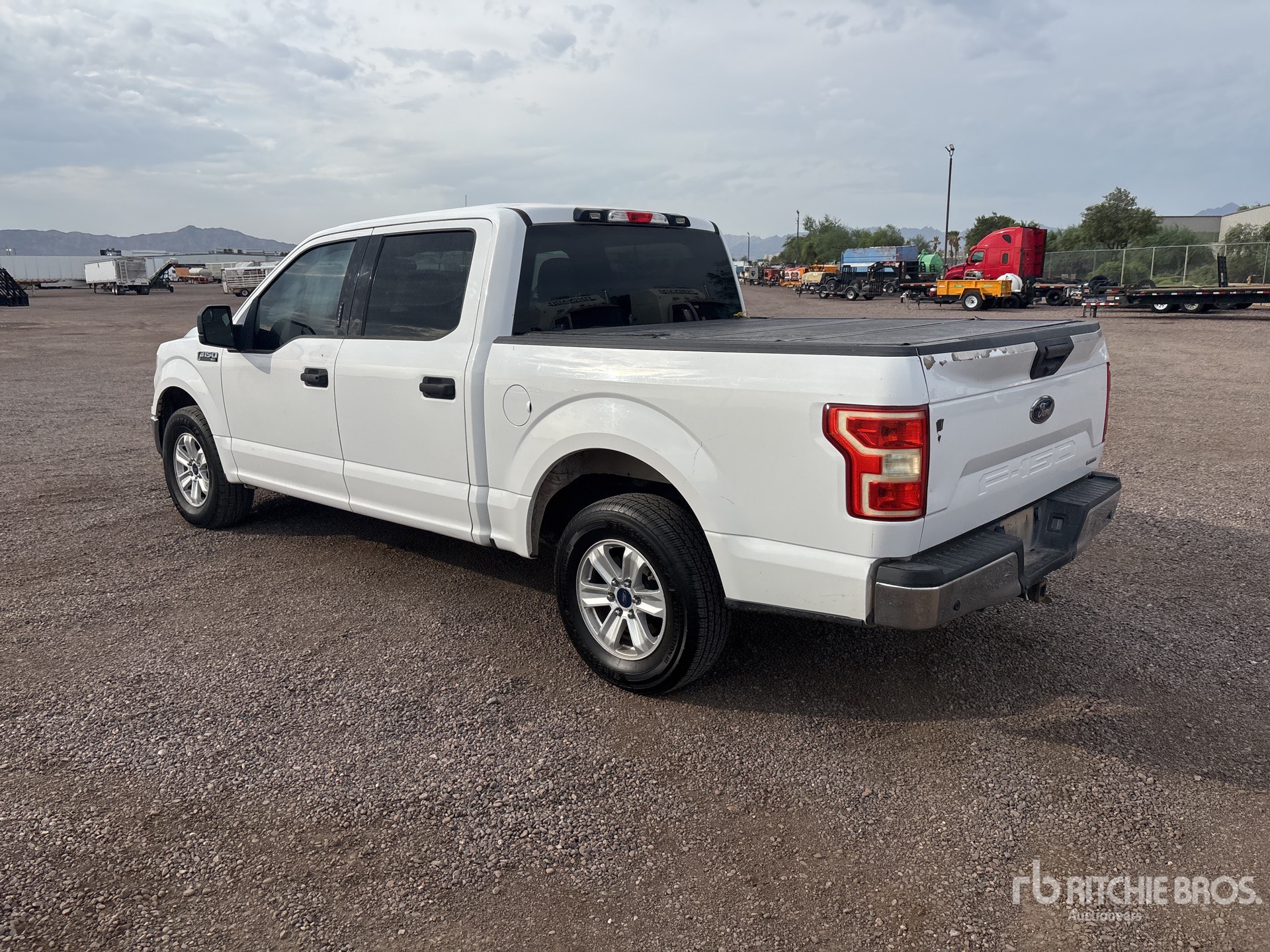 General Appearance with Picture, Left Rear Corner