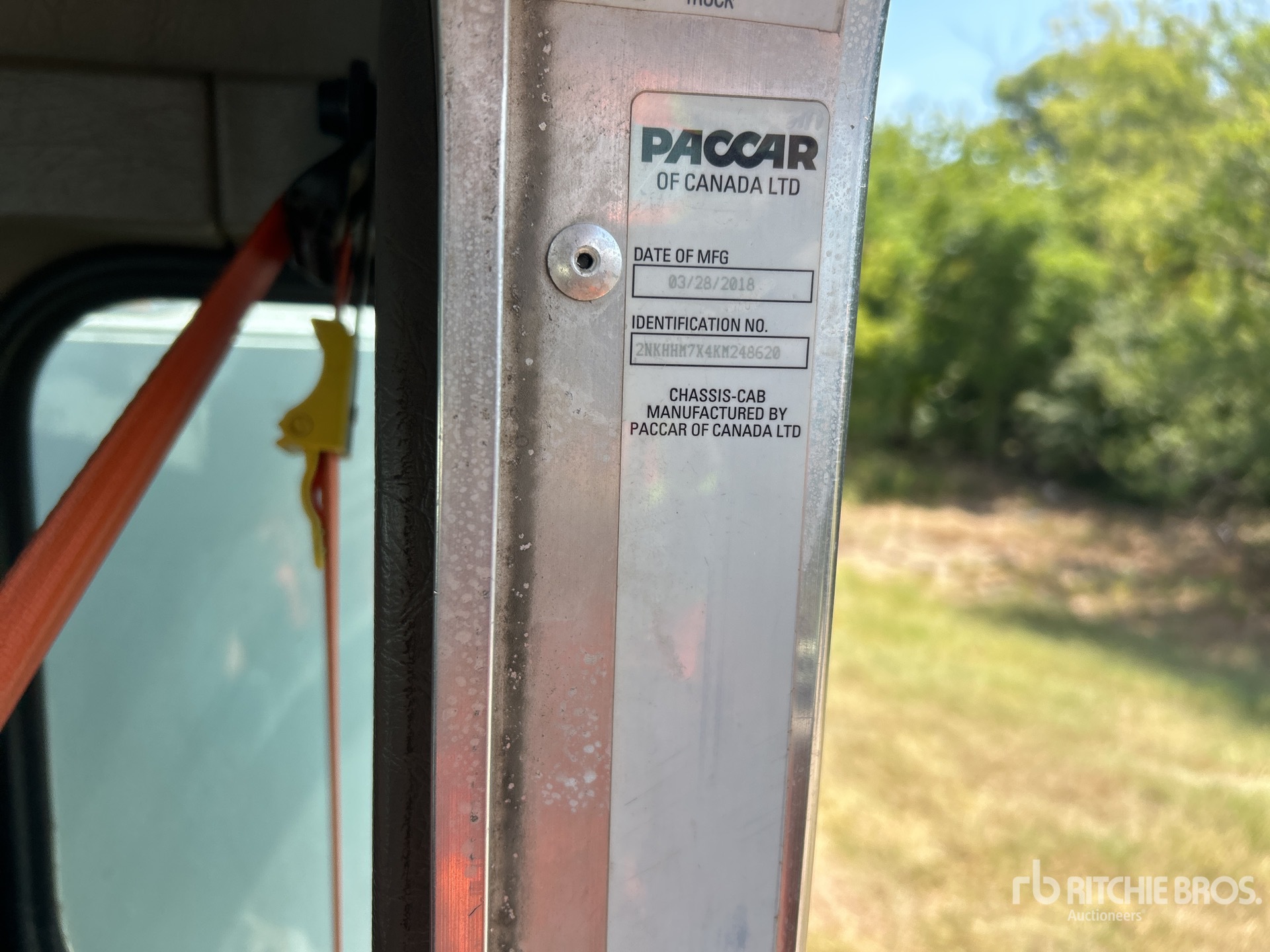 2019 Kenworth T300