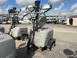 General Appearance with Bild, Ecke vorne links