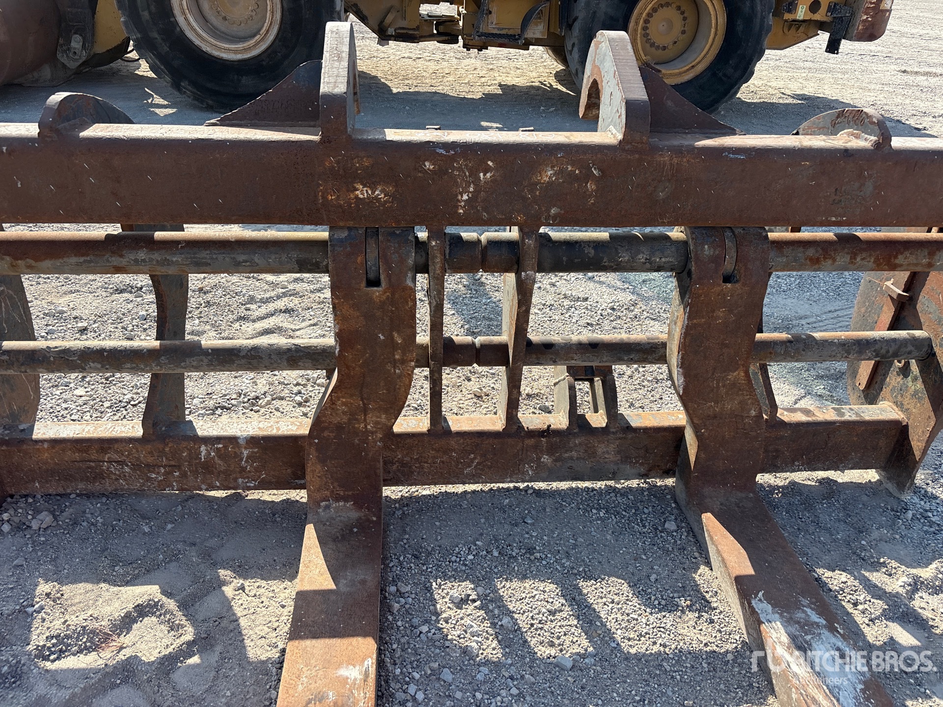 Caterpillar 60 in Q/C - Fits Cat 950H