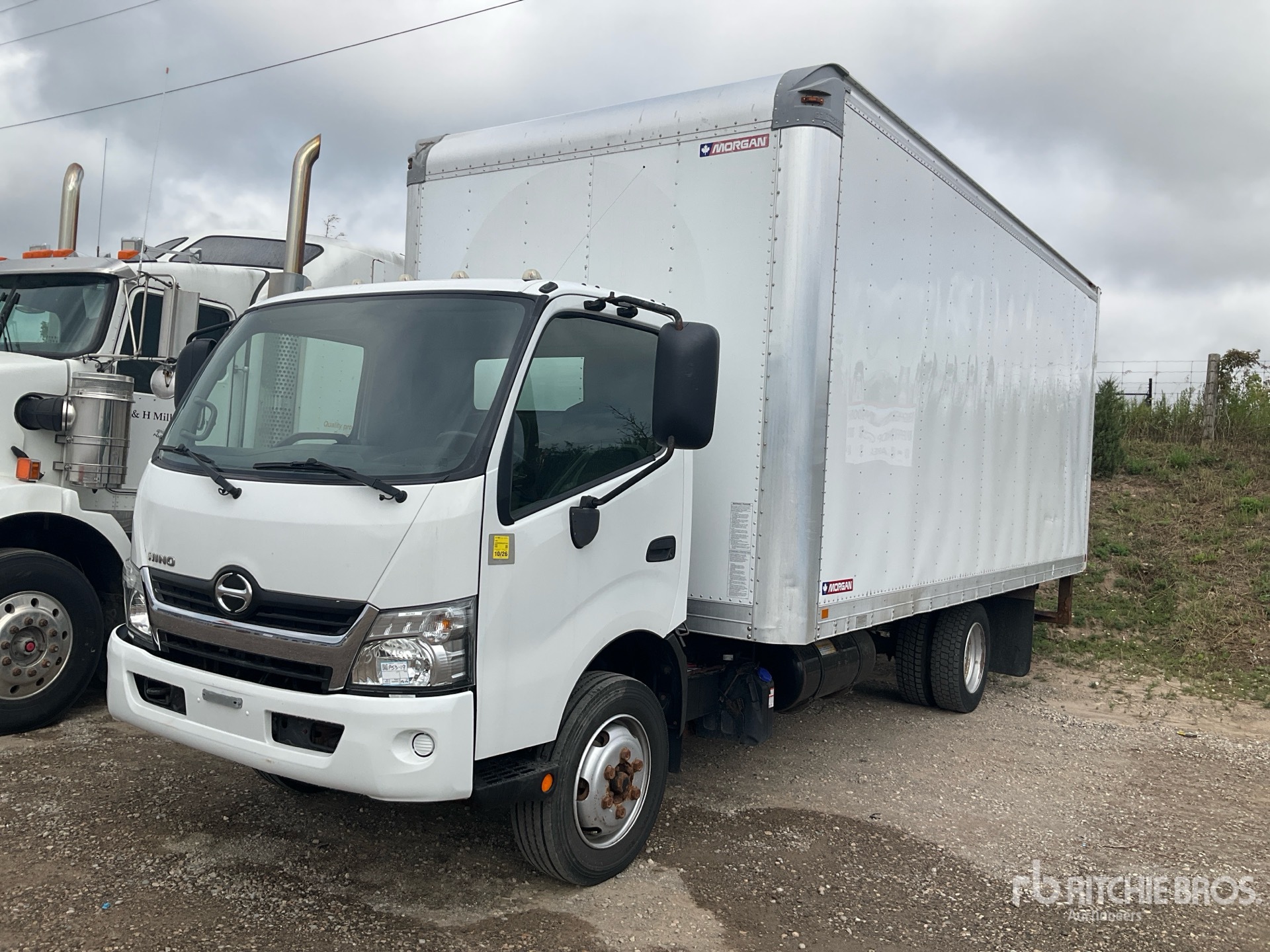 2020 Hino 195