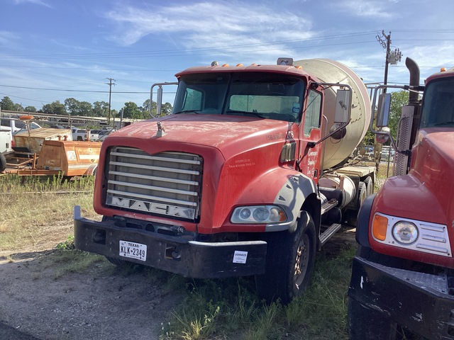 2012 Mack GU813 6x4 Mixer Truck