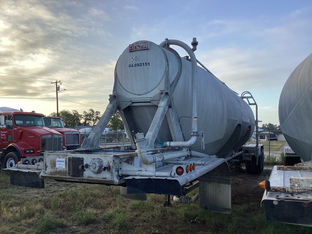 1992 Heil T/A Pneumatic Bulk Trailer
