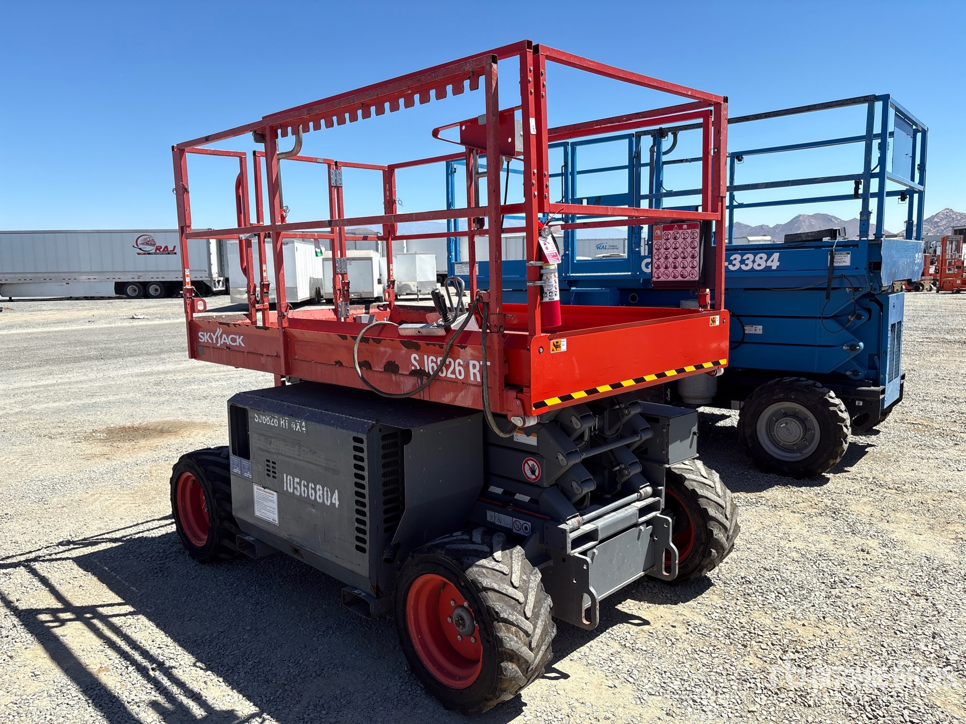 General Appearance with Picture, Right Front Corner