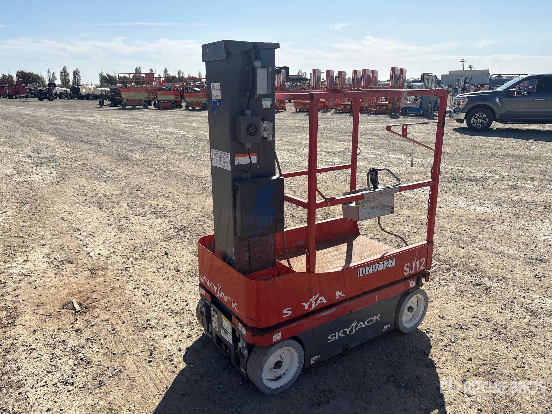 2018 Skyjack SJ12
