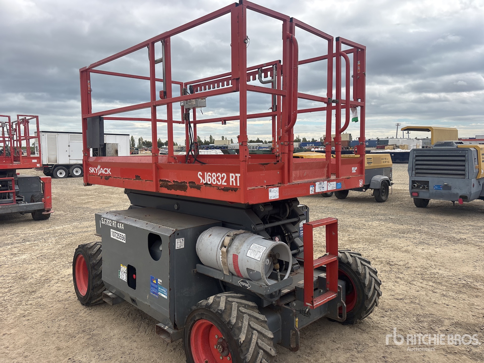 2018 Skyjack SJ6832 RT