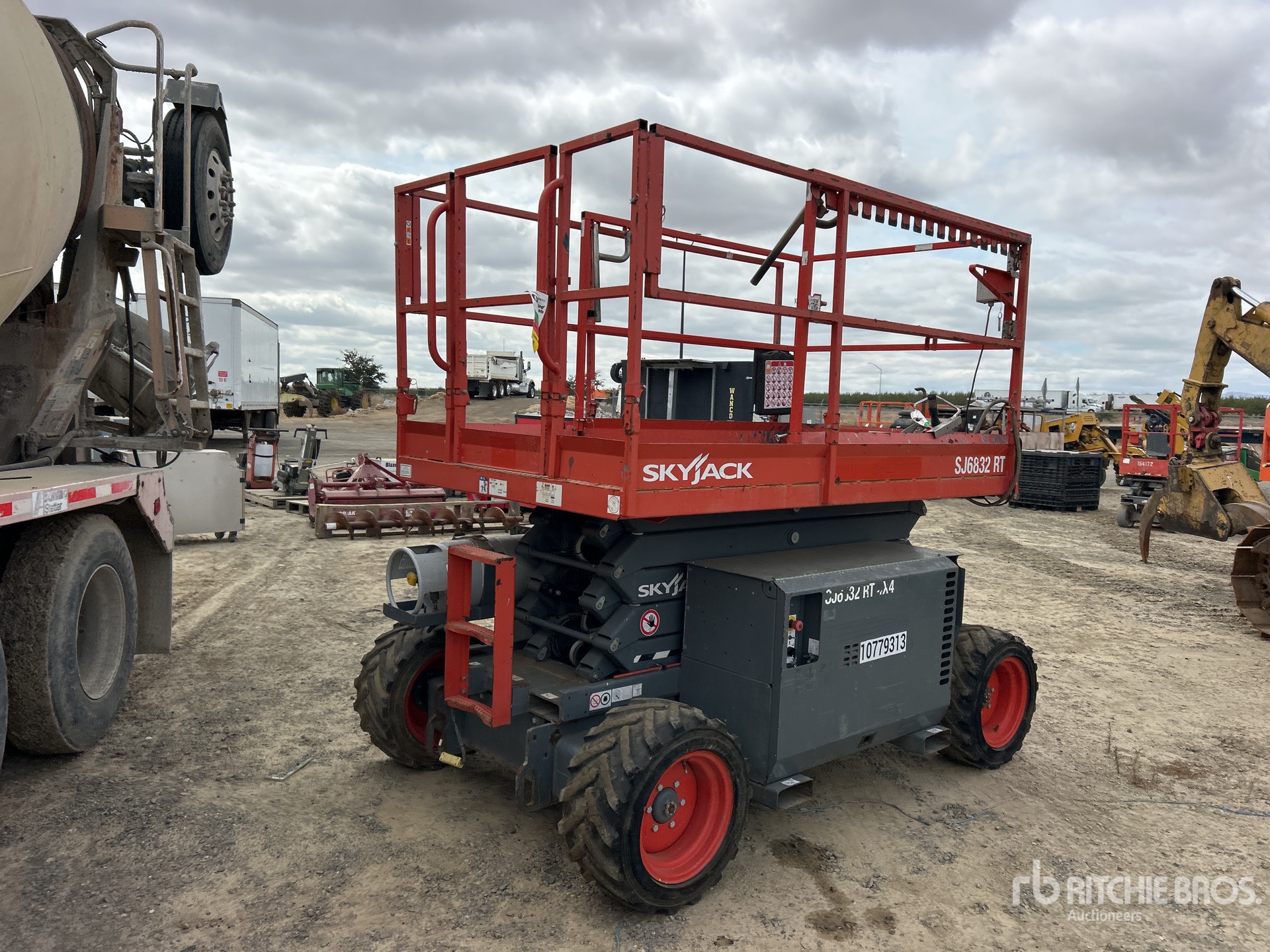 Photo of 2018 Skyjack SJ6832 RT