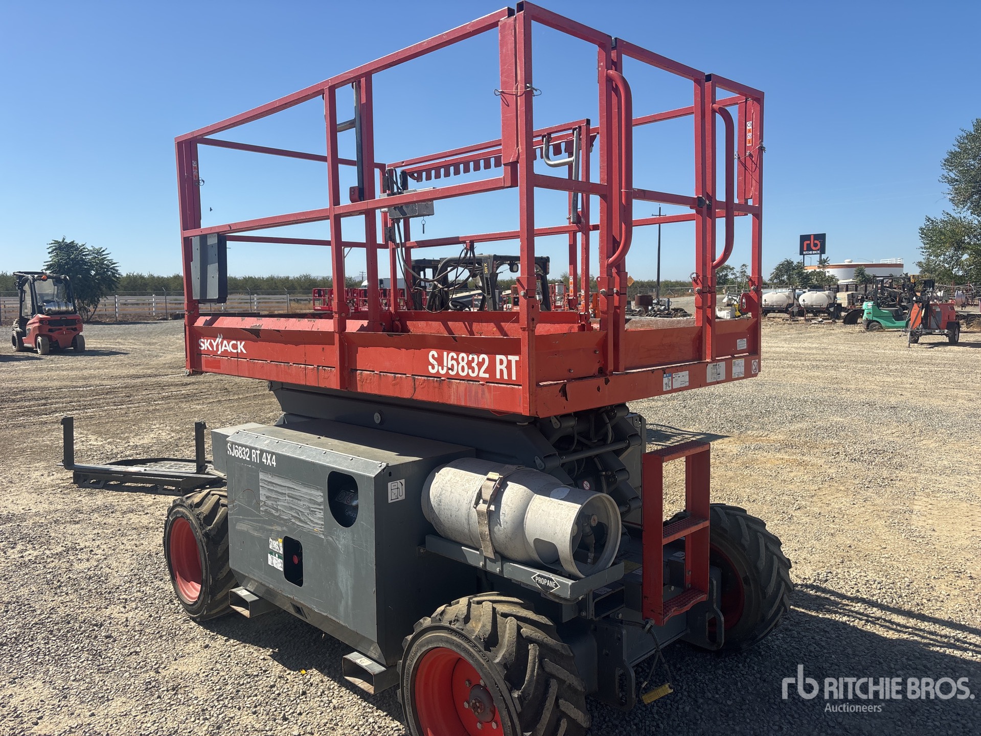 2018 Skyjack SJ8841RT