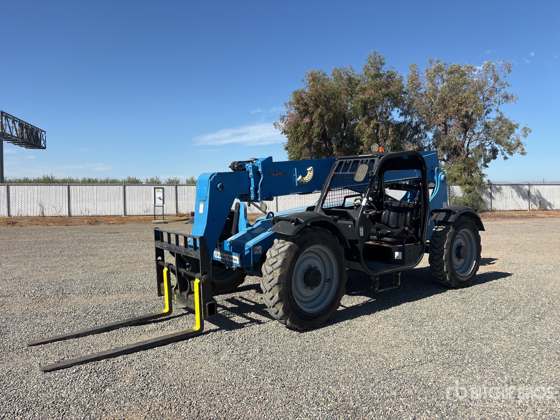 Photo of 2017 Genie GTH-636