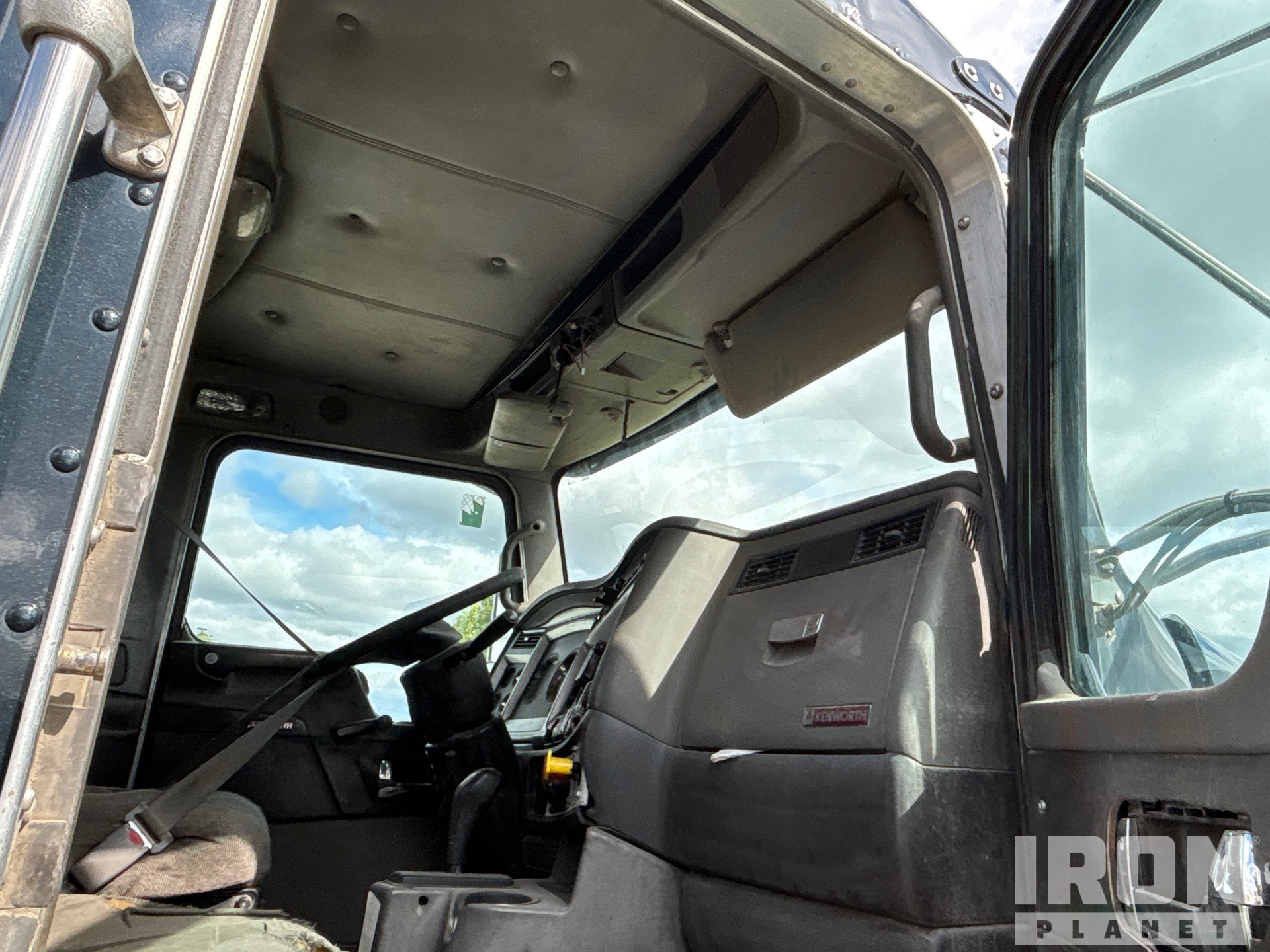 2006 Kenworth 6x4