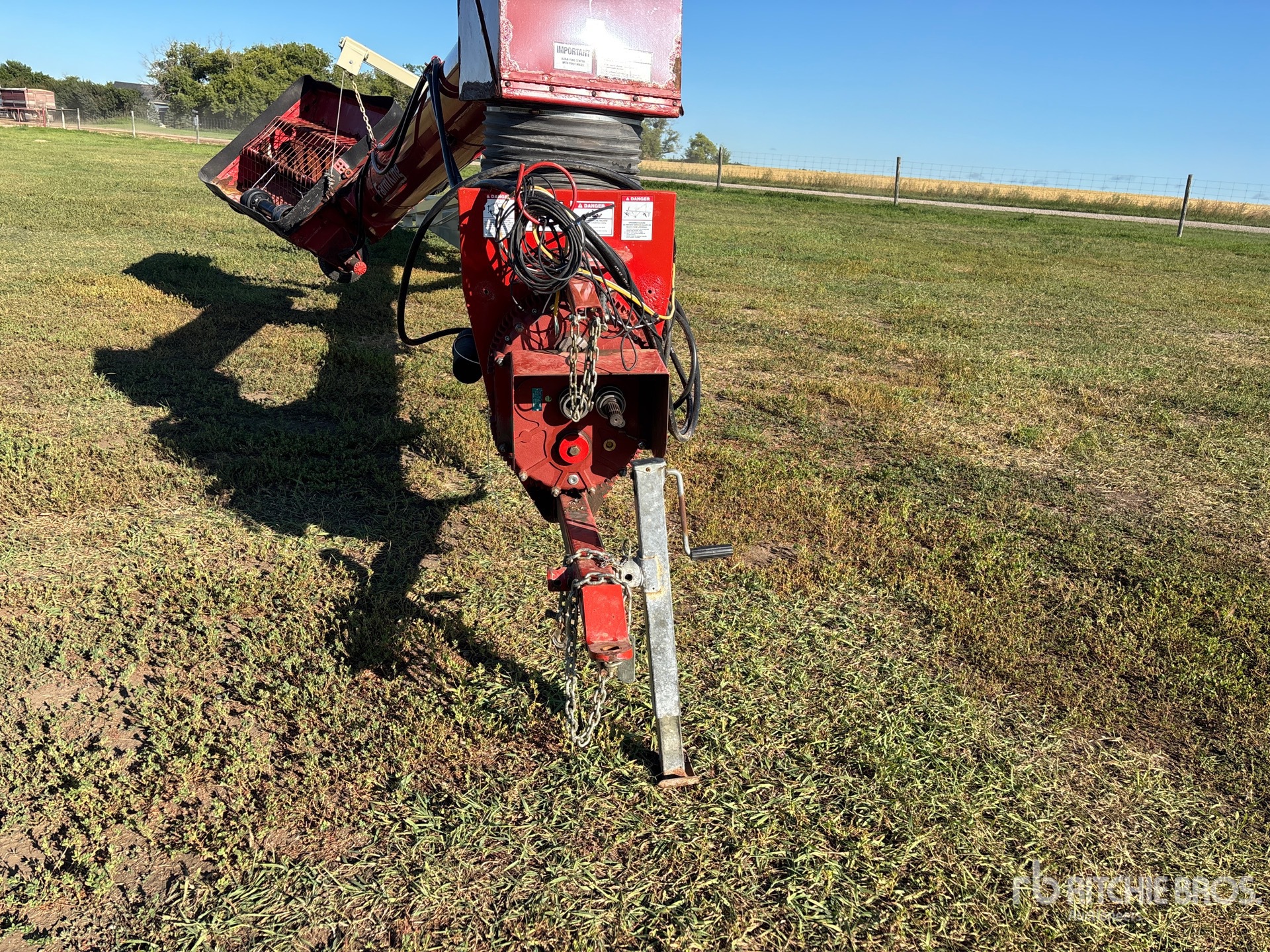 Farm King 1385