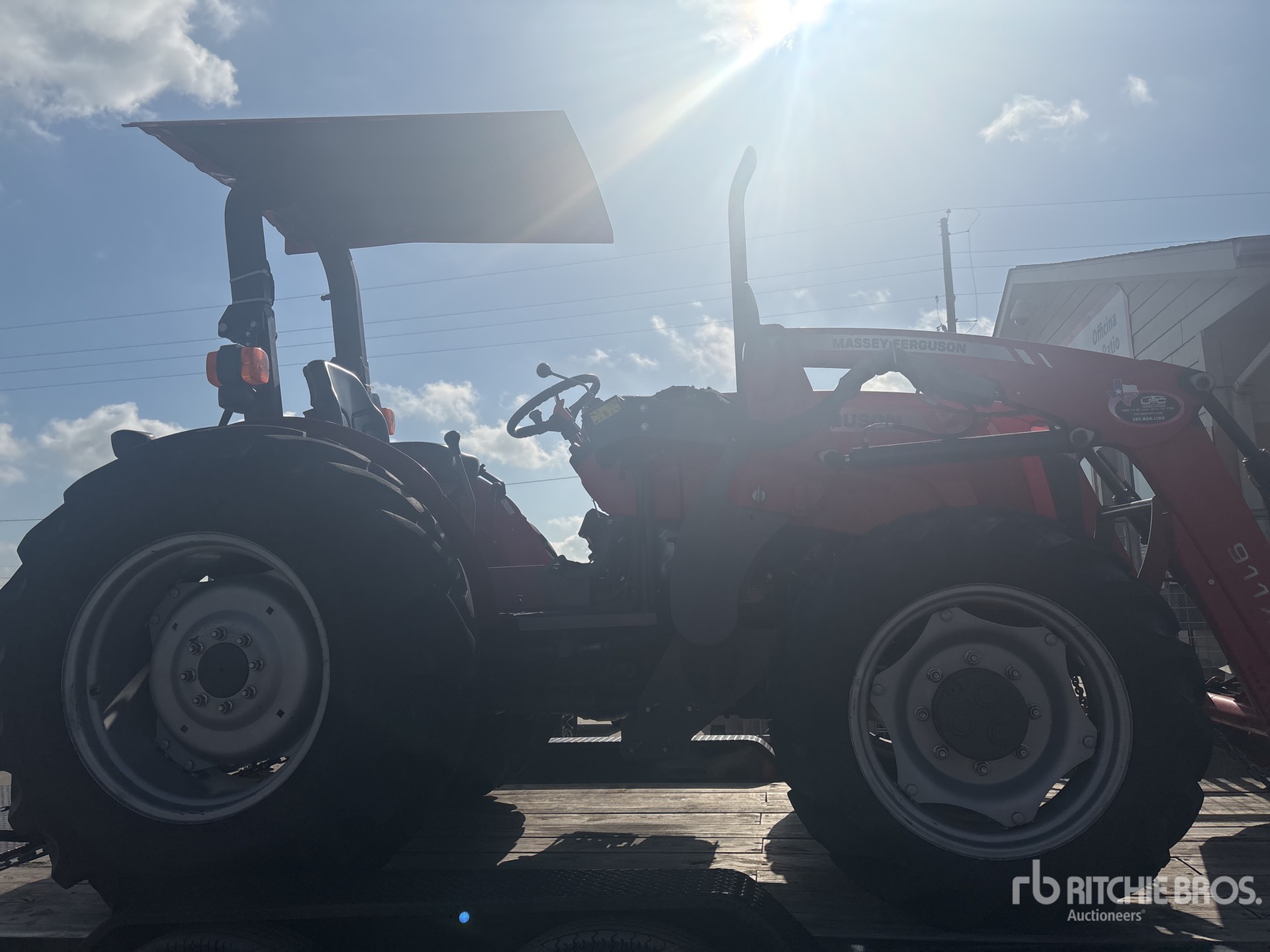2022 Massey Ferguson MF2607H