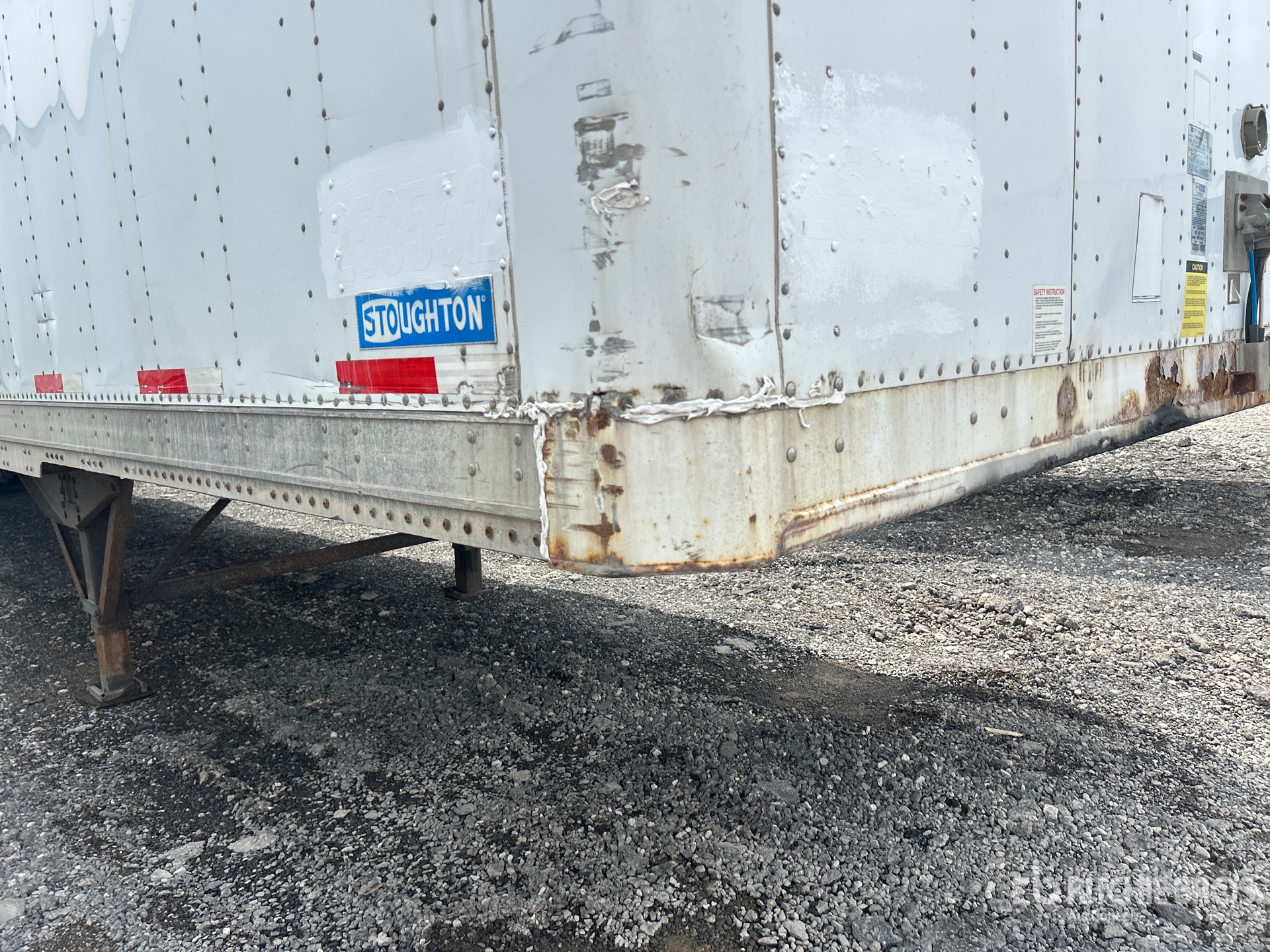 2008 Stoughton 53 ft x 102 in T/A