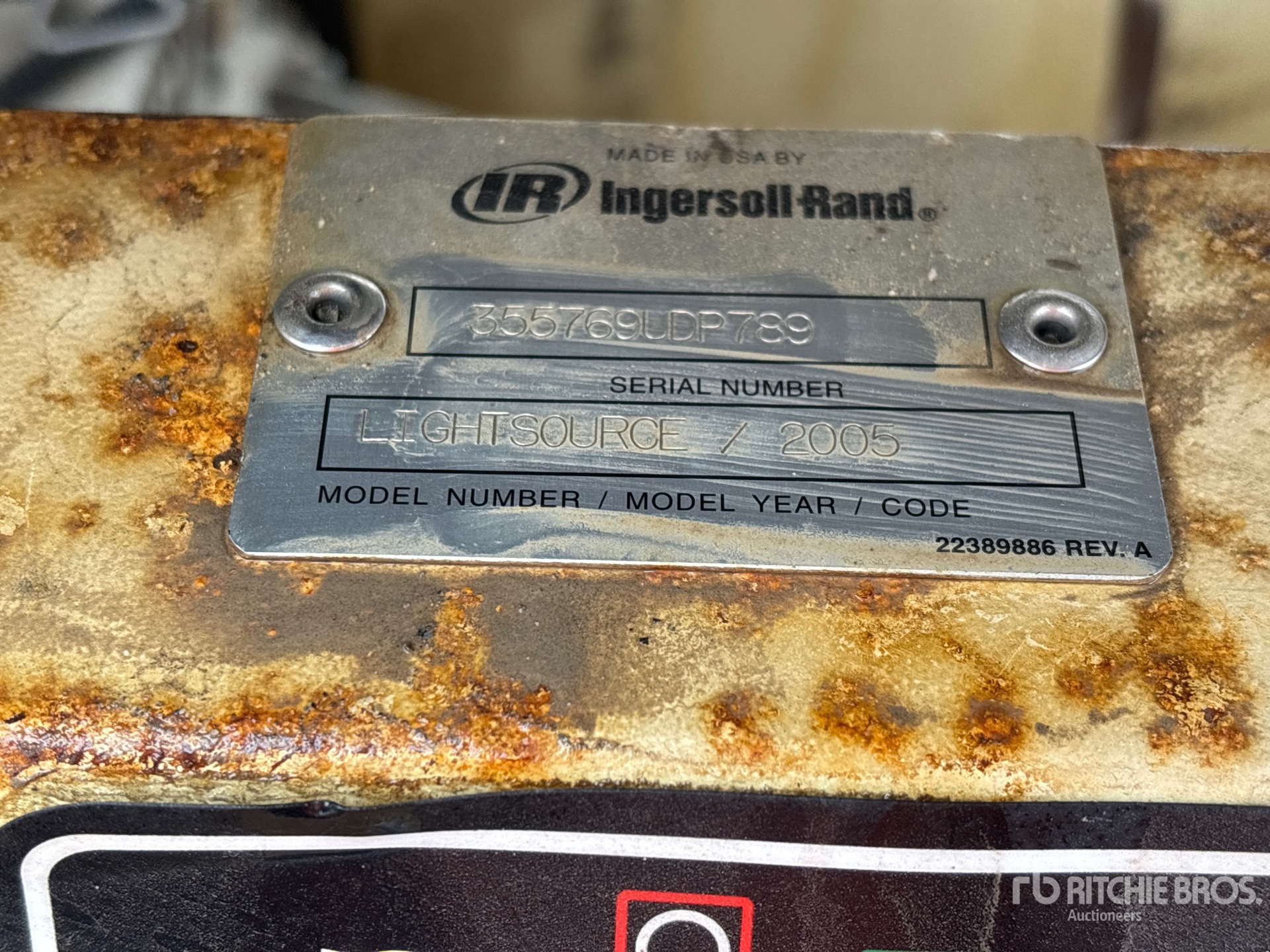 2005 Ingersoll Rand LIGHT SOURCE