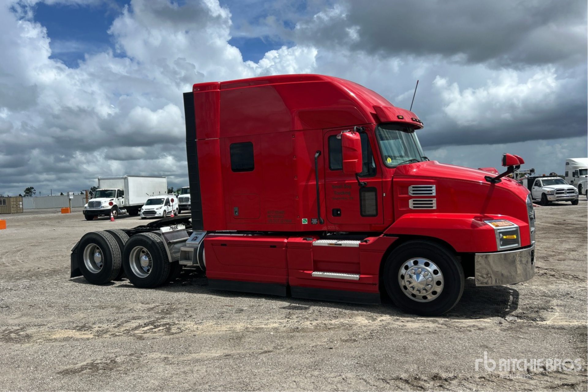 2019 Mack ANTHEM 64T