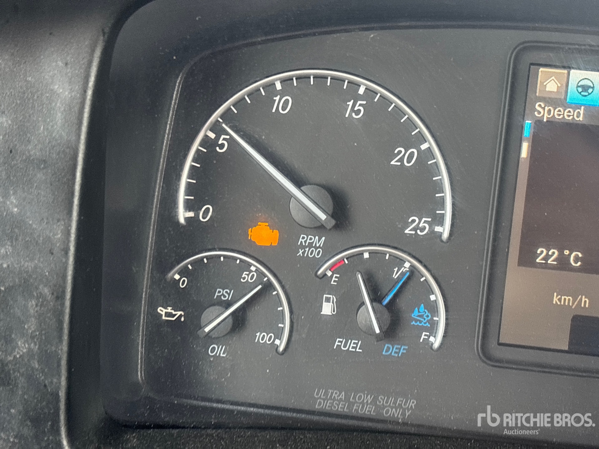 2020 Freightliner CASCADIA 126