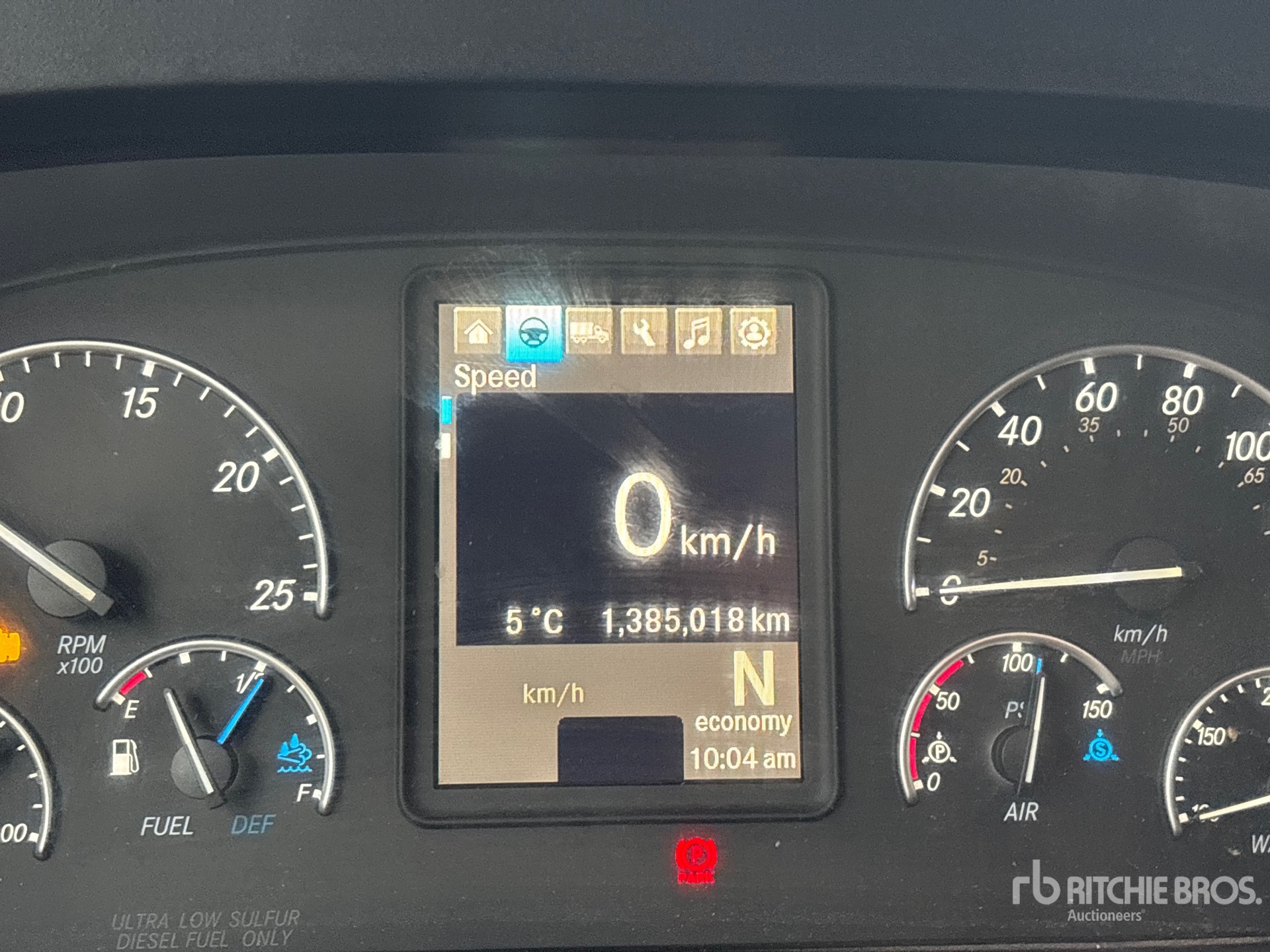 2020 Freightliner CASCADIA 126